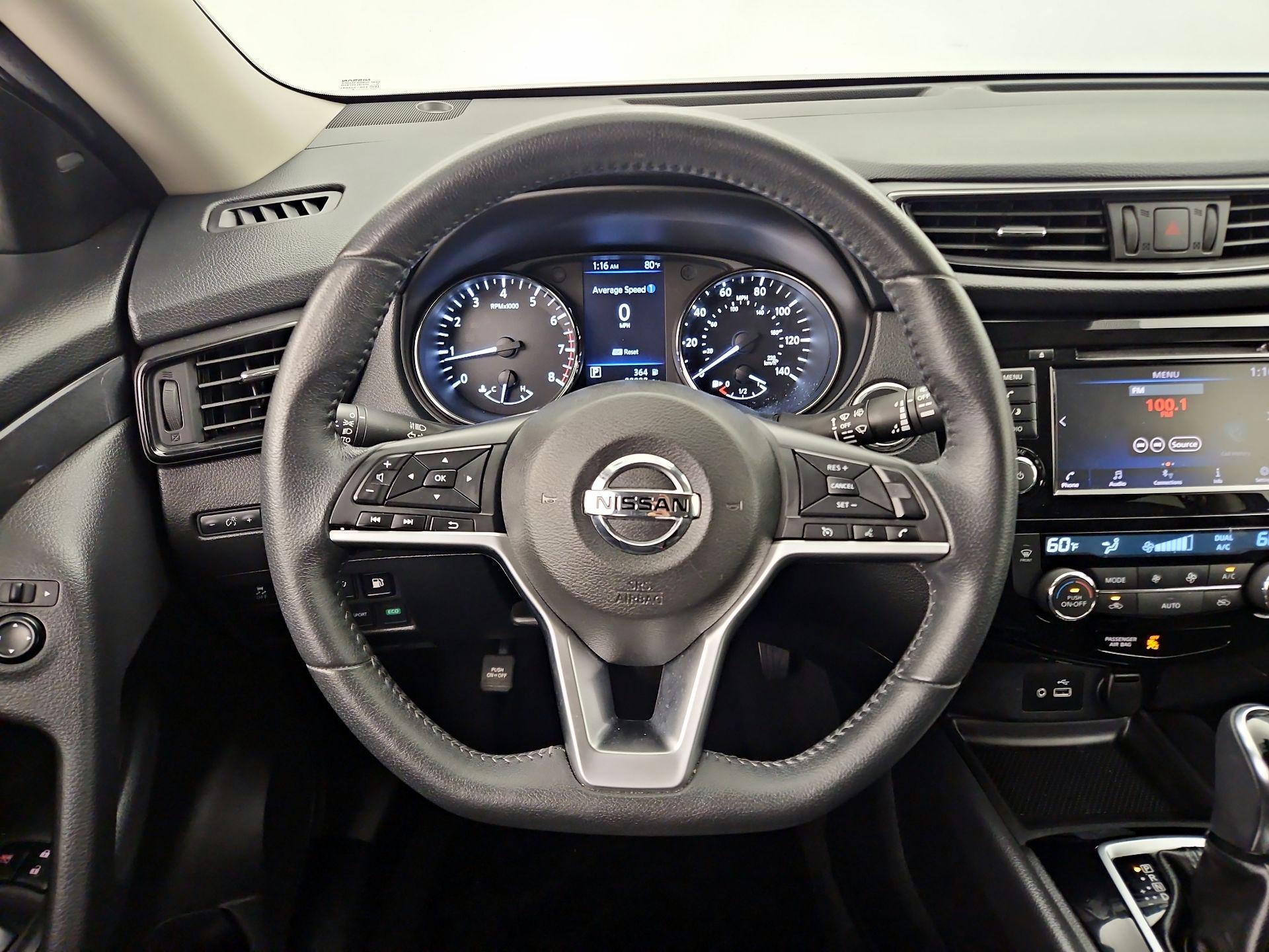 Thumbnail: 2020 Nissan Rogue - 10