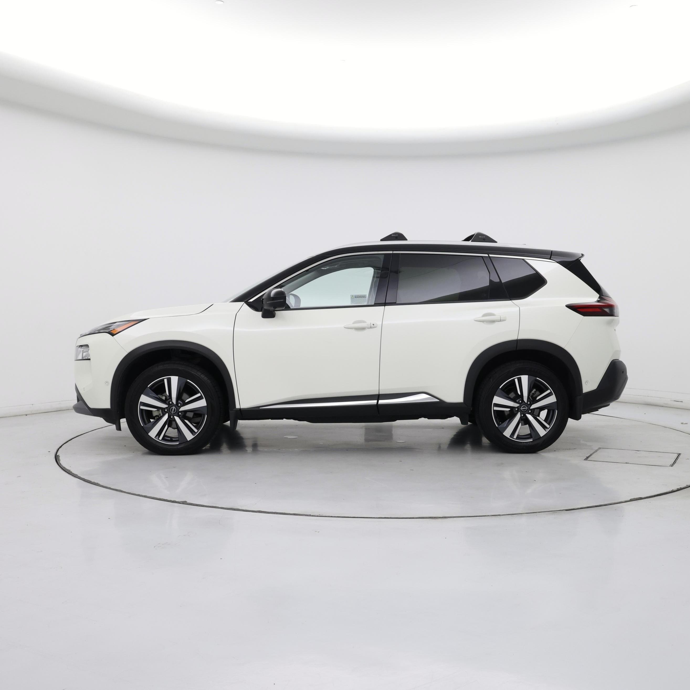 Thumbnail: 2023 Nissan Rogue - 3