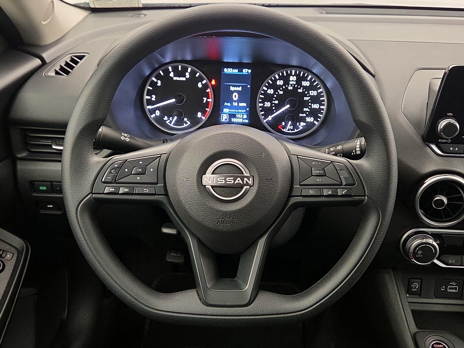 Thumbnail: 2025 Nissan Sentra - 10