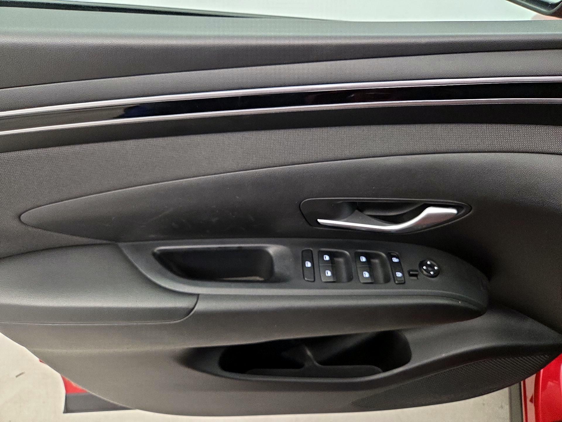 Thumbnail: 2023 Hyundai Tucson - 12