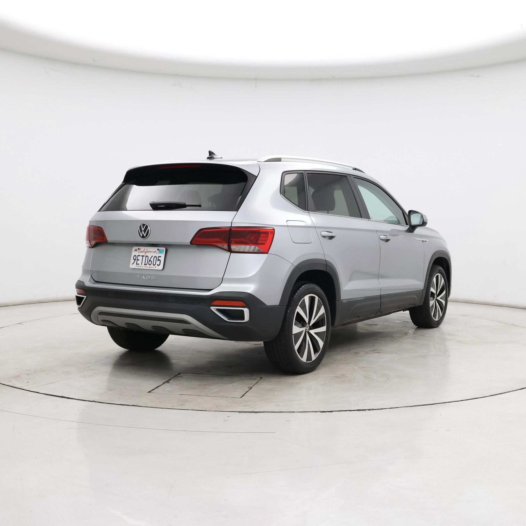 Thumbnail: 2023 Volkswagen Taos - 8