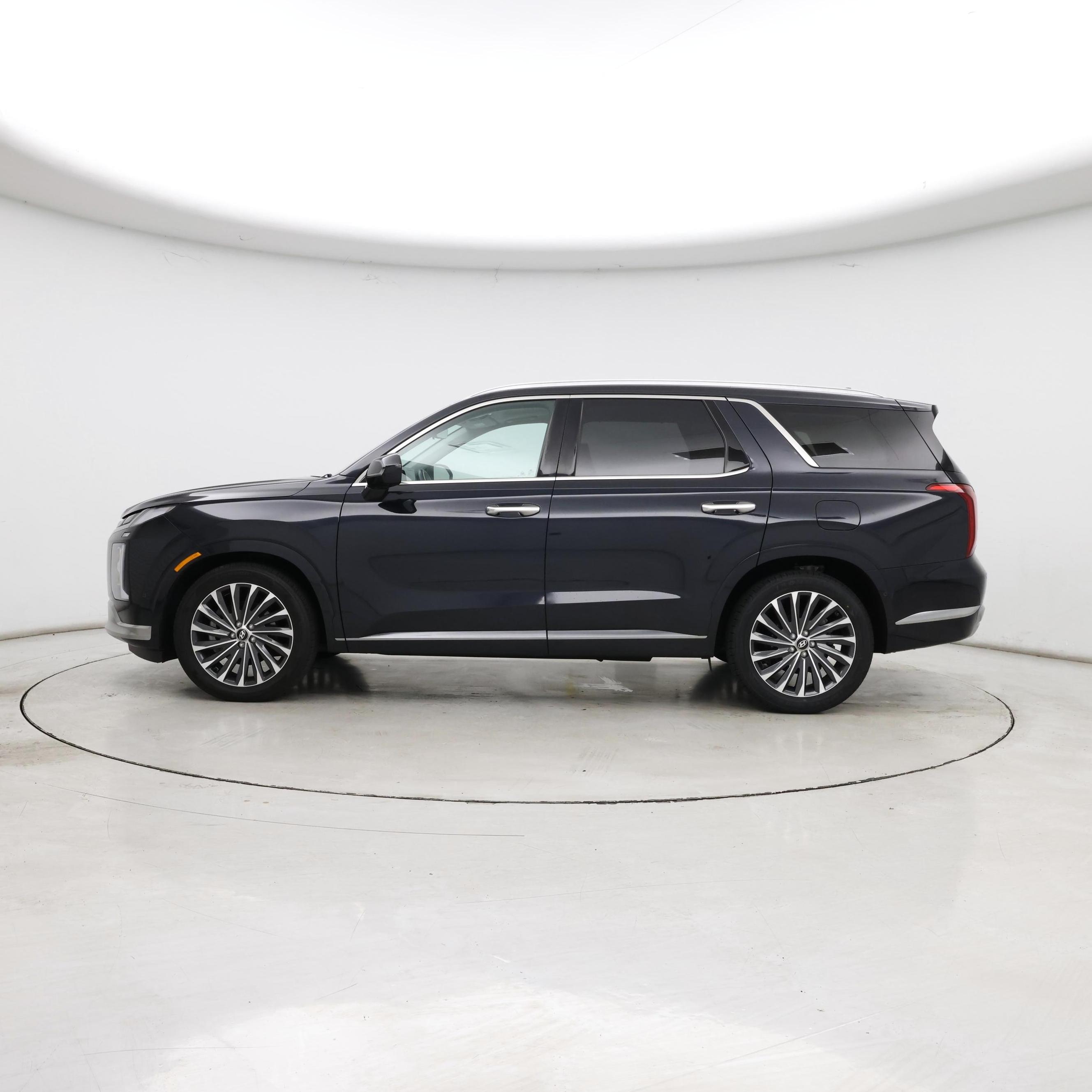 Thumbnail: 2023 Hyundai Palisade - 3