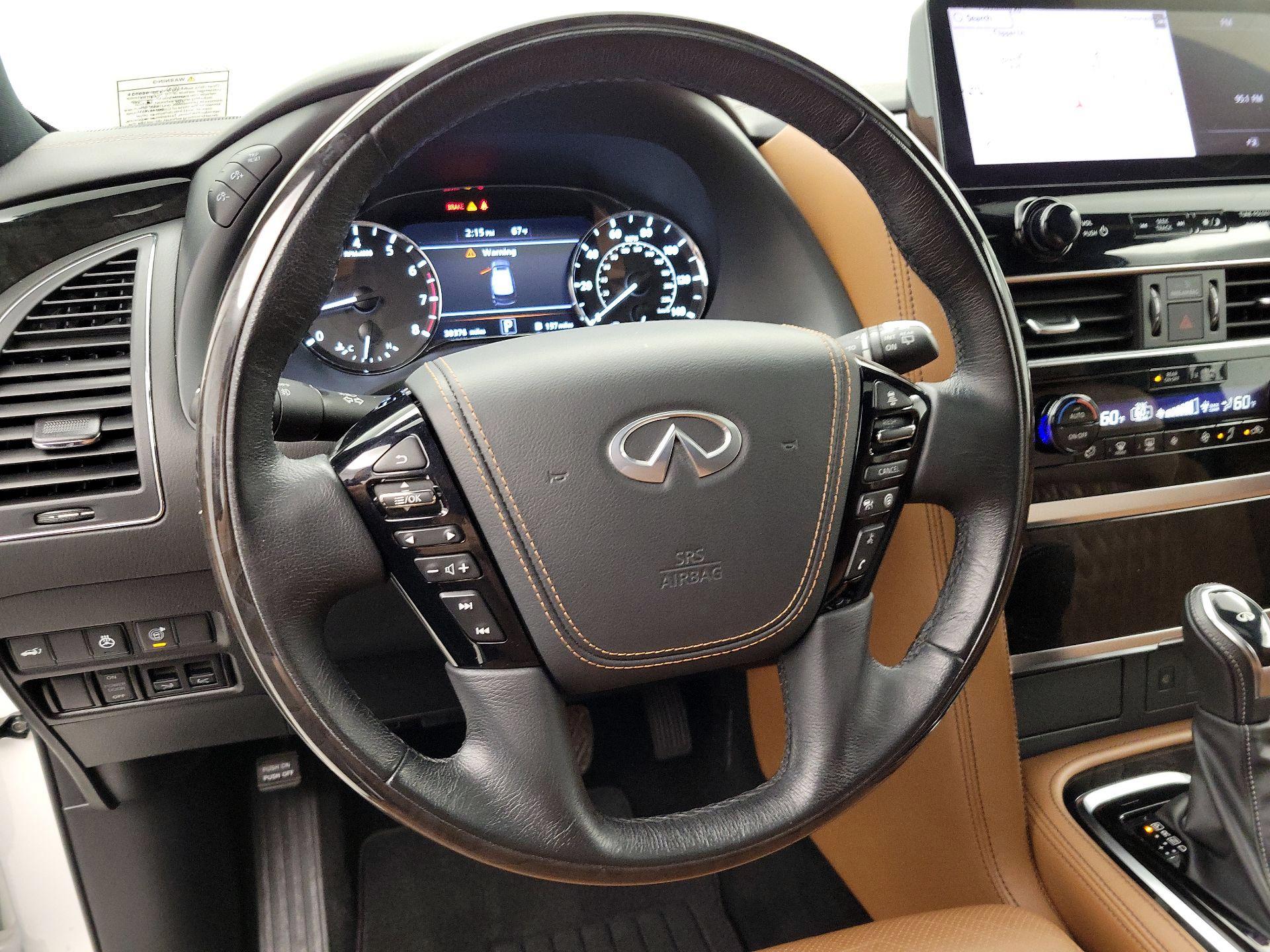 Thumbnail: 2023 INFINITI QX80 - 10