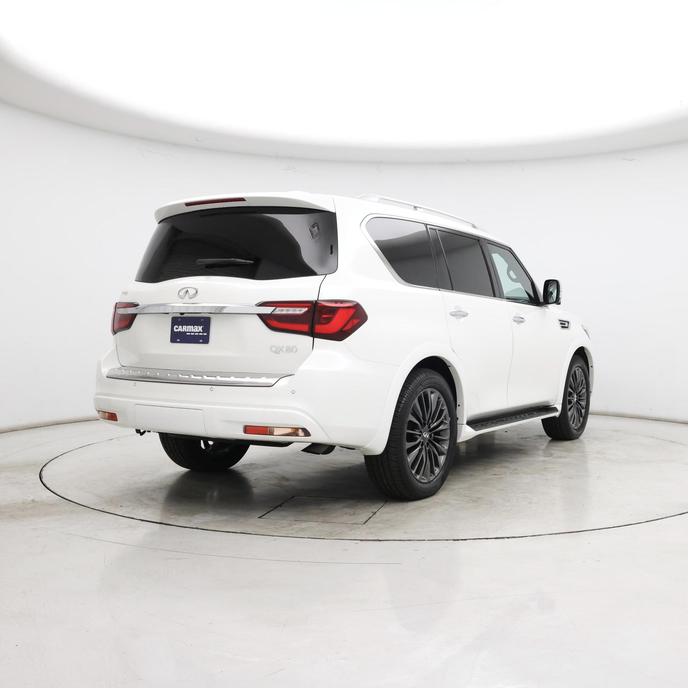 Thumbnail: 2023 INFINITI QX80 - 8
