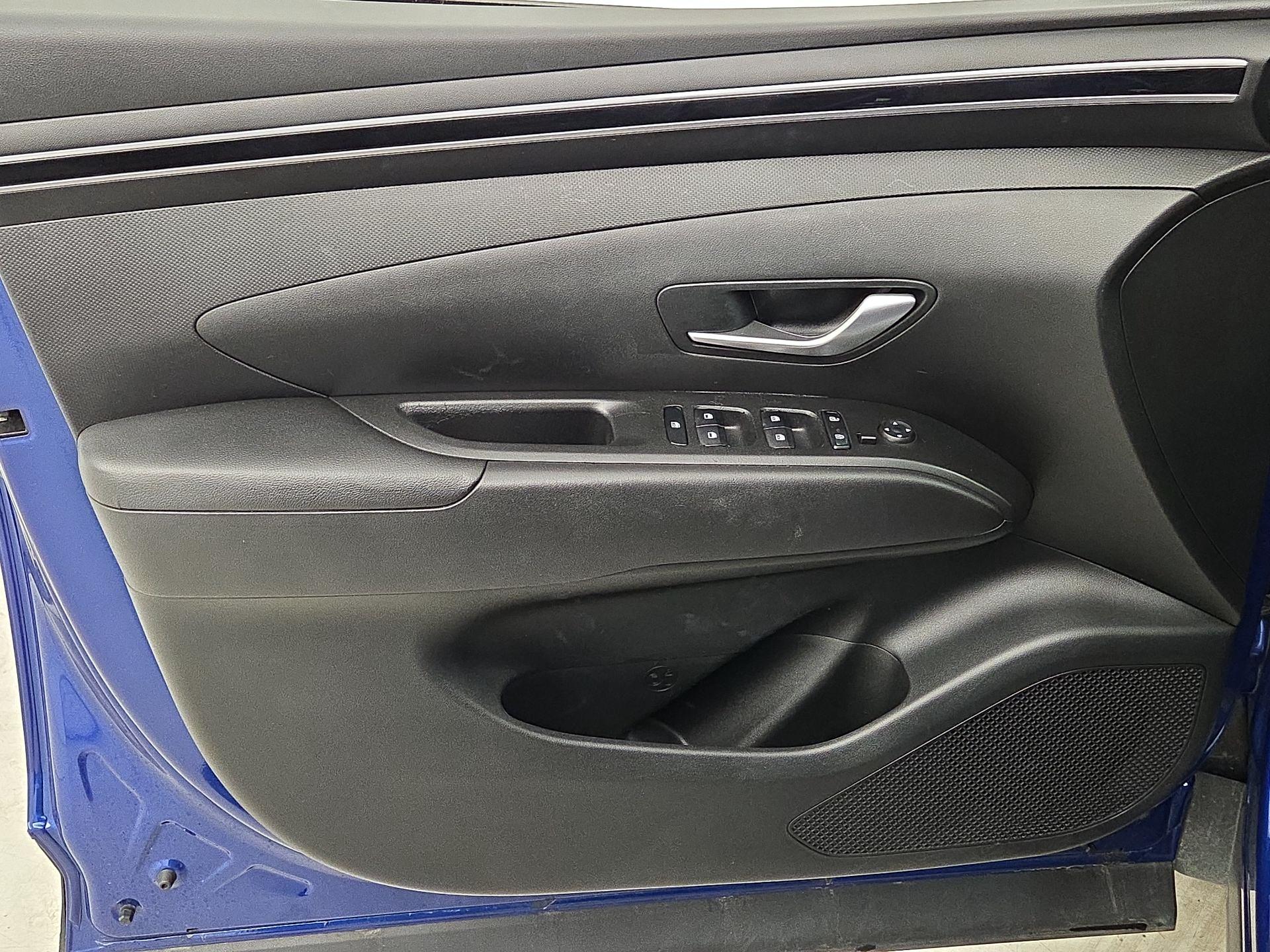 Thumbnail: 2022 Hyundai Tucson - 12