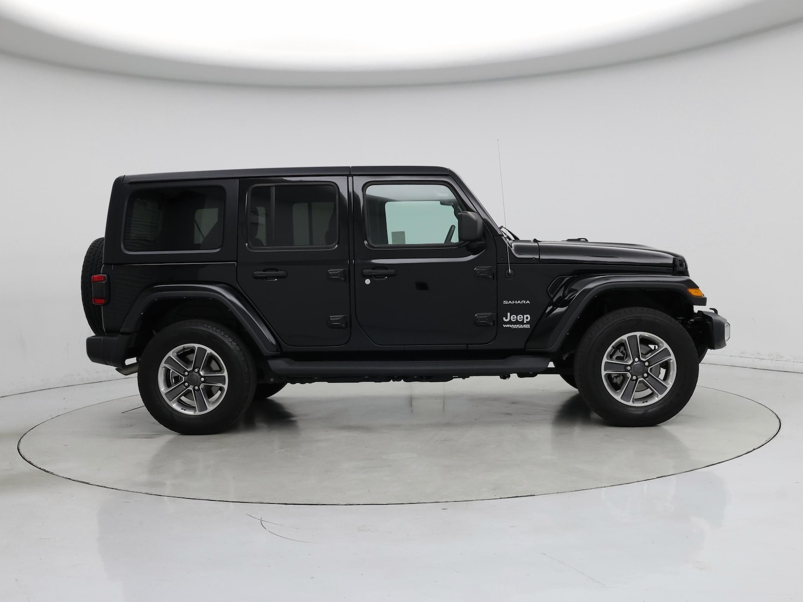 2022 Jeep Wrangler Unlimited Sahara - Photo 8