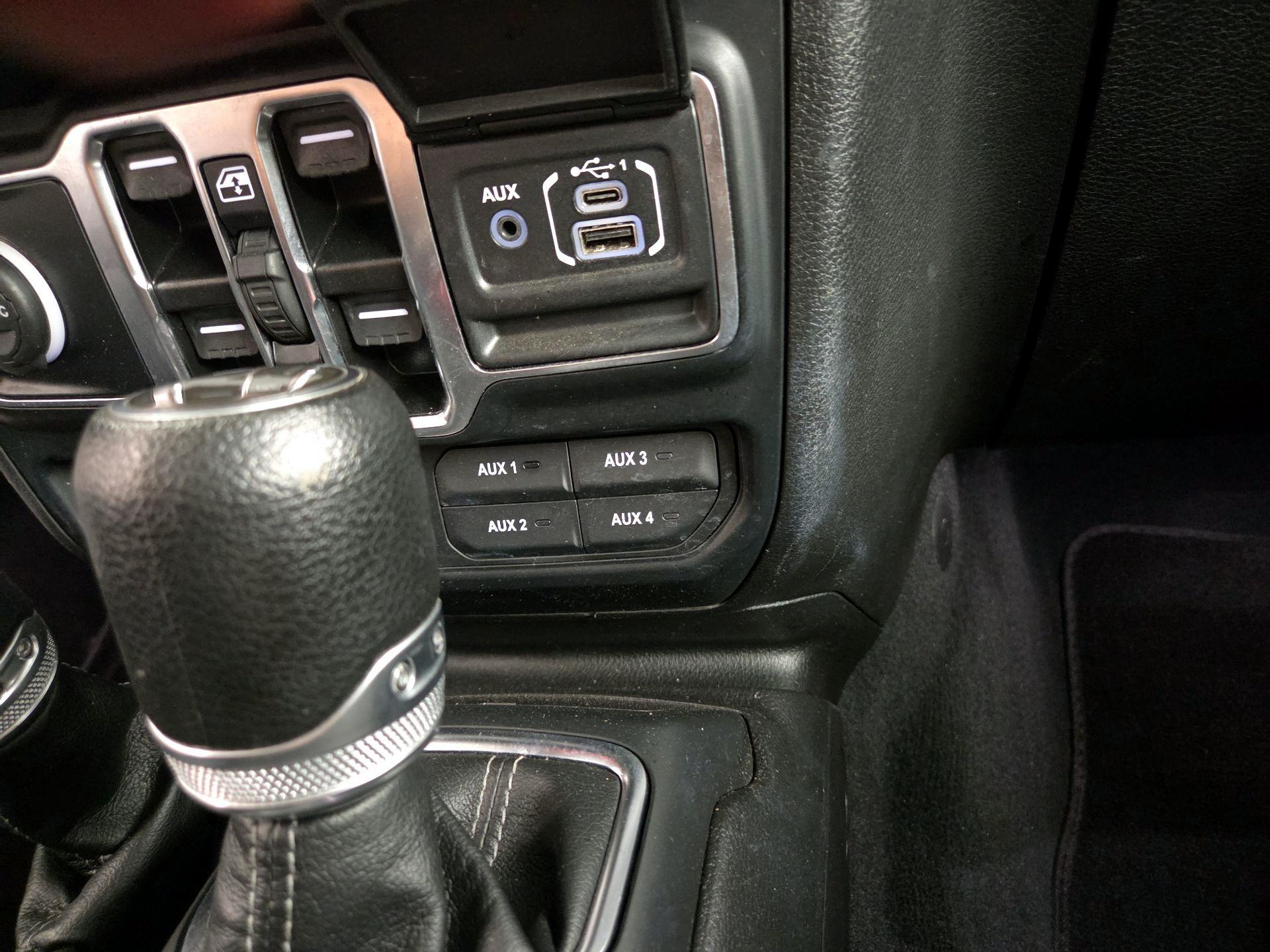 Thumbnail: 2024 Jeep Wrangler - 18