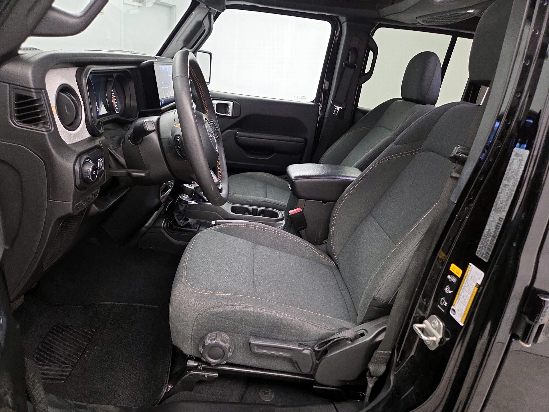 Thumbnail: 2024 Jeep Wrangler - 11