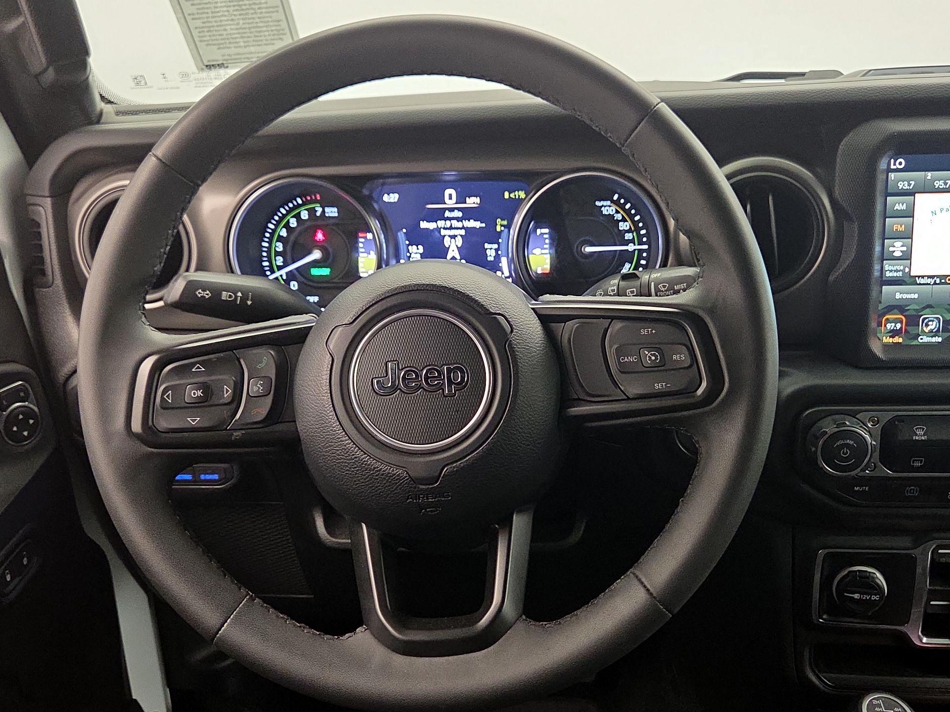 Thumbnail: 2023 Jeep Wrangler - 10