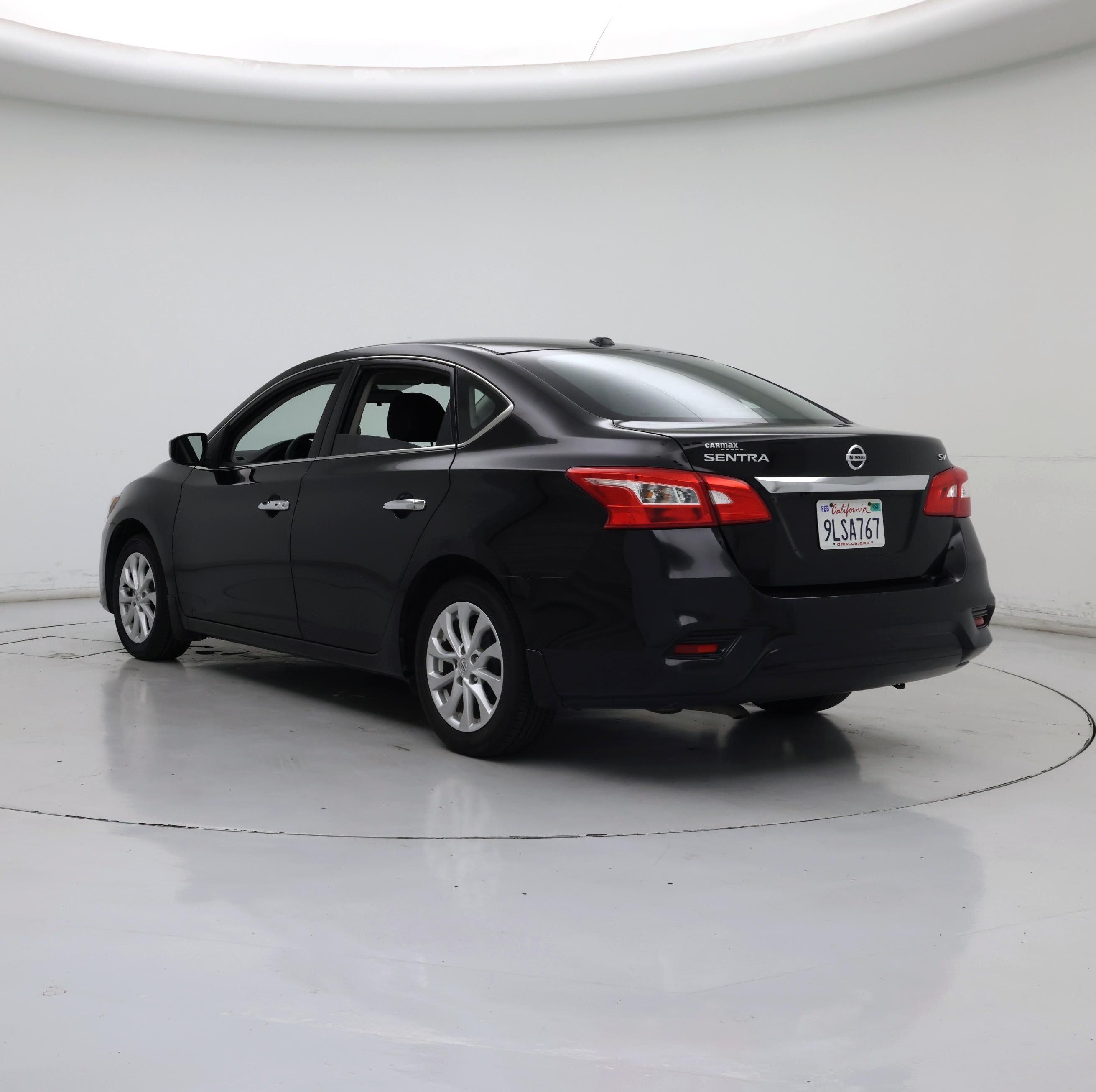 Thumbnail: 2019 Nissan Sentra - 2