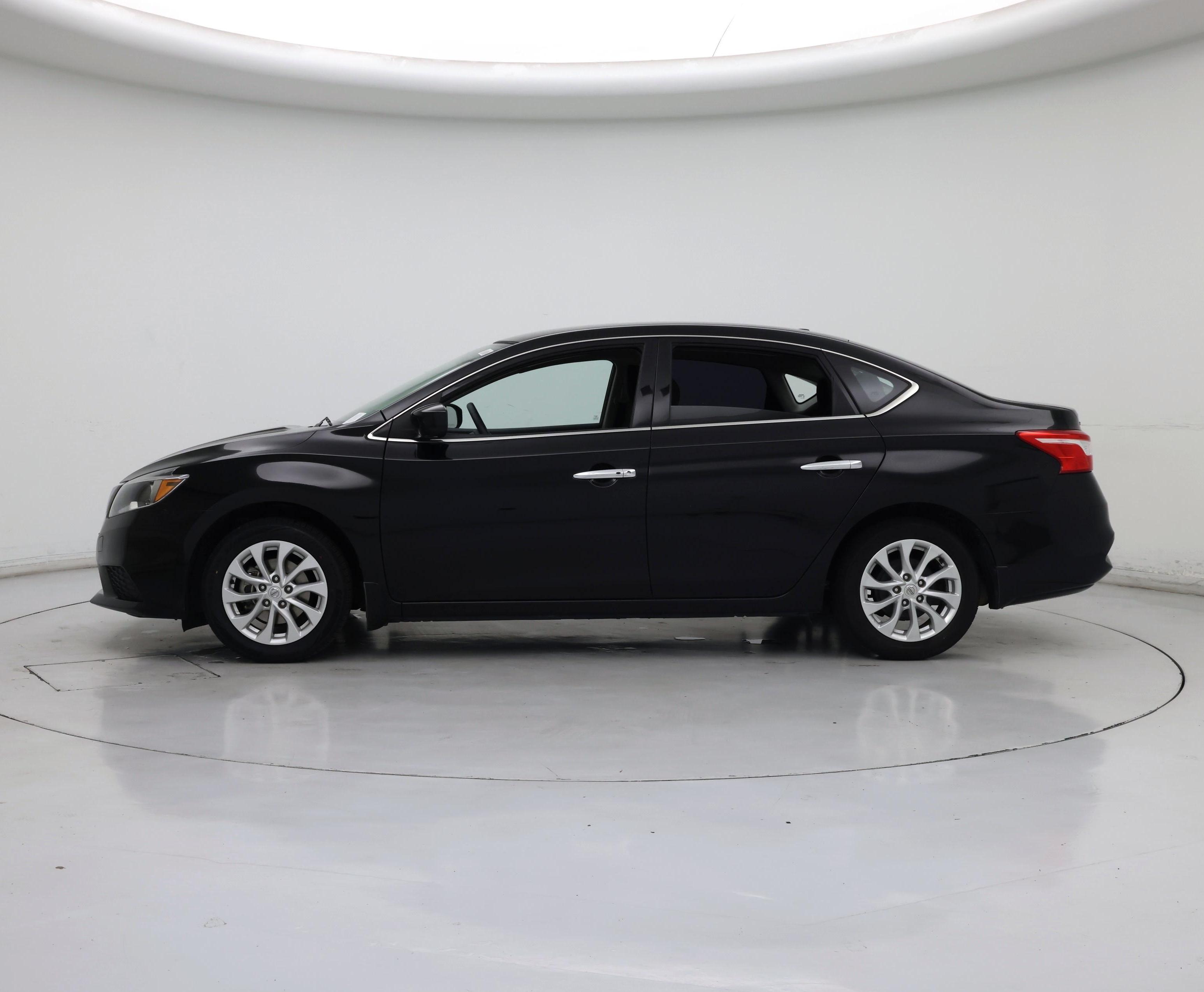 Thumbnail: 2019 Nissan Sentra - 3