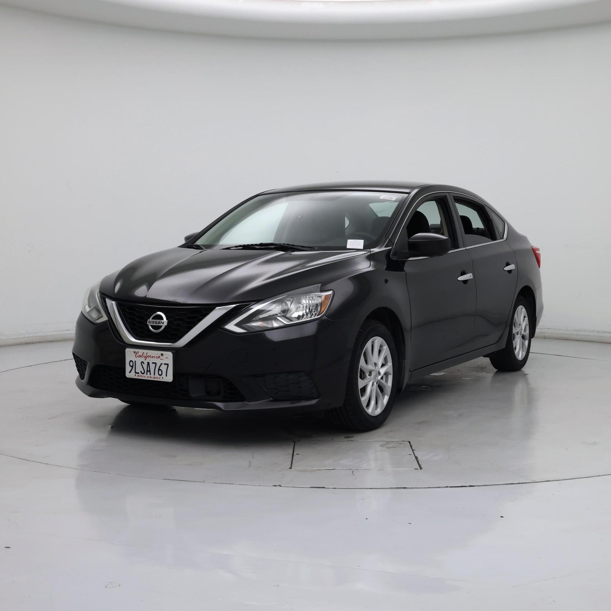 Thumbnail: 2019 Nissan Sentra - 4