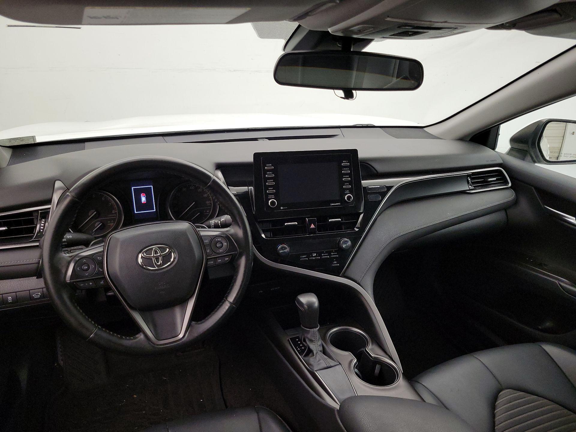 Thumbnail: 2021 Toyota Camry - 9