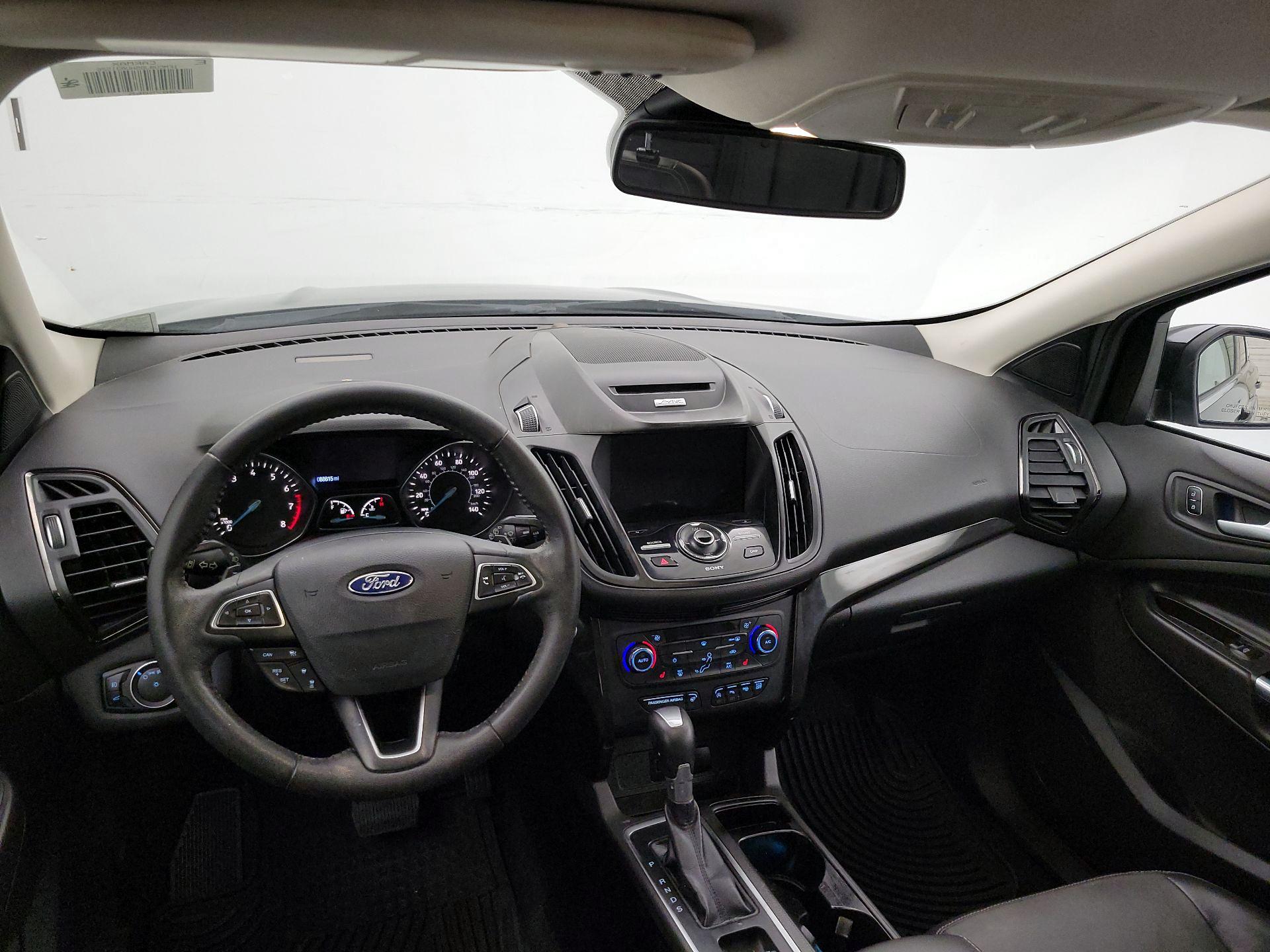 Thumbnail: 2017 Ford Escape - 9