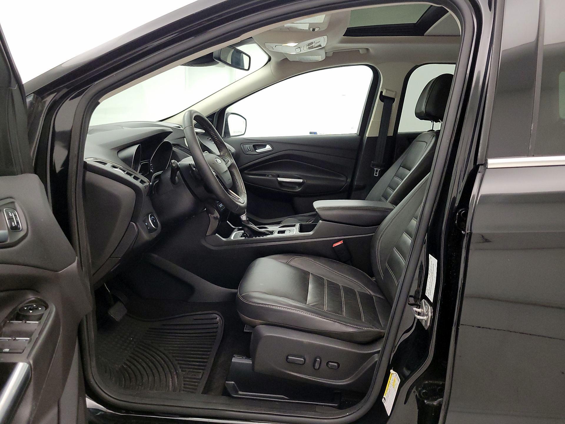 Thumbnail: 2017 Ford Escape - 11