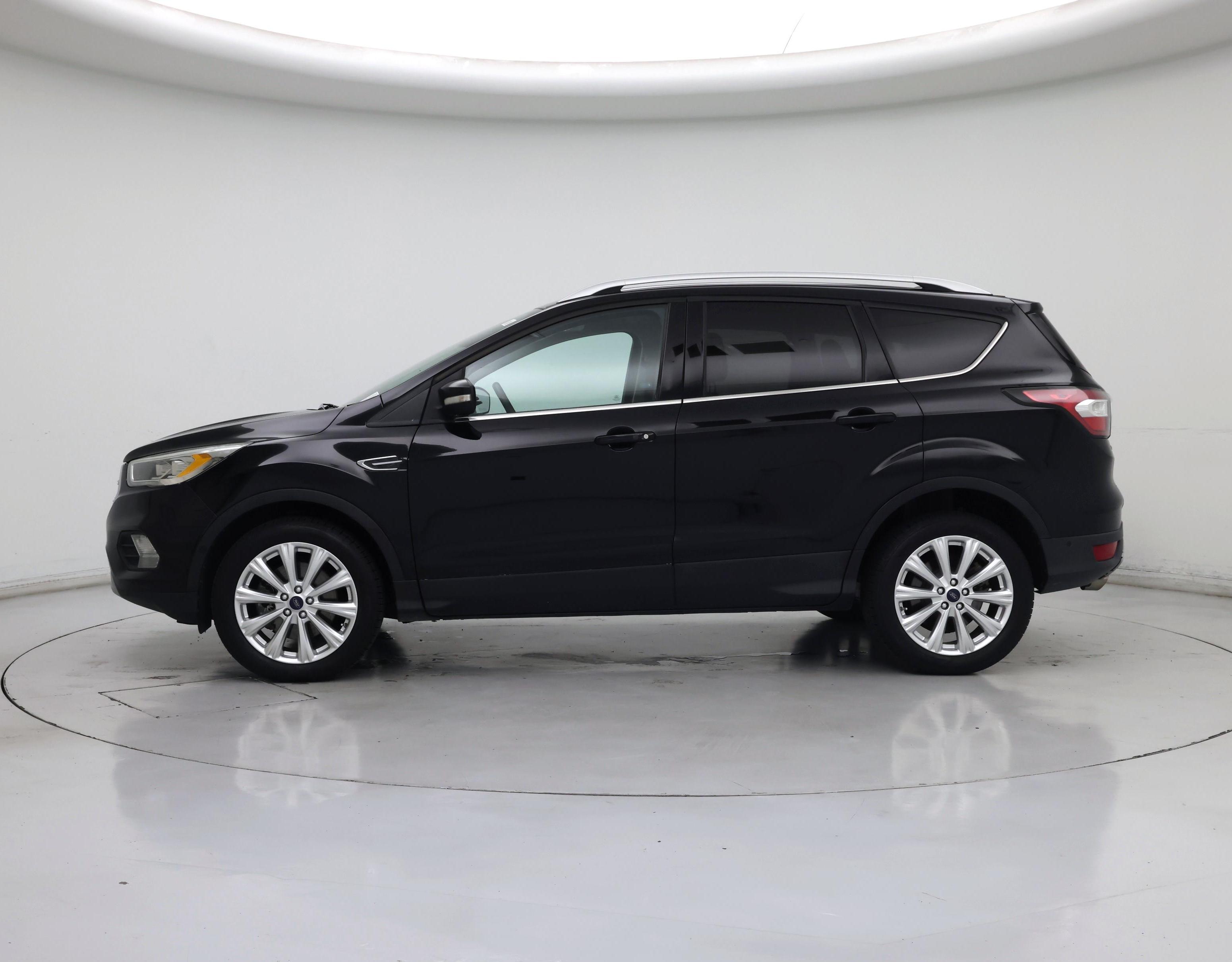 Thumbnail: 2017 Ford Escape - 3