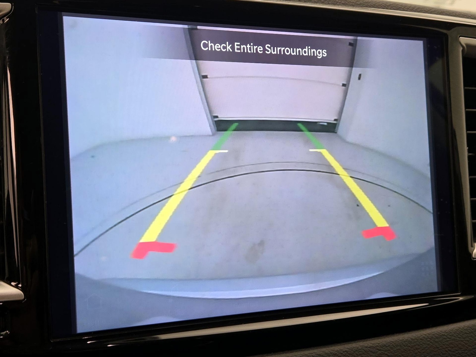 2023 Chrysler Pacifica Touring L - Photo 13