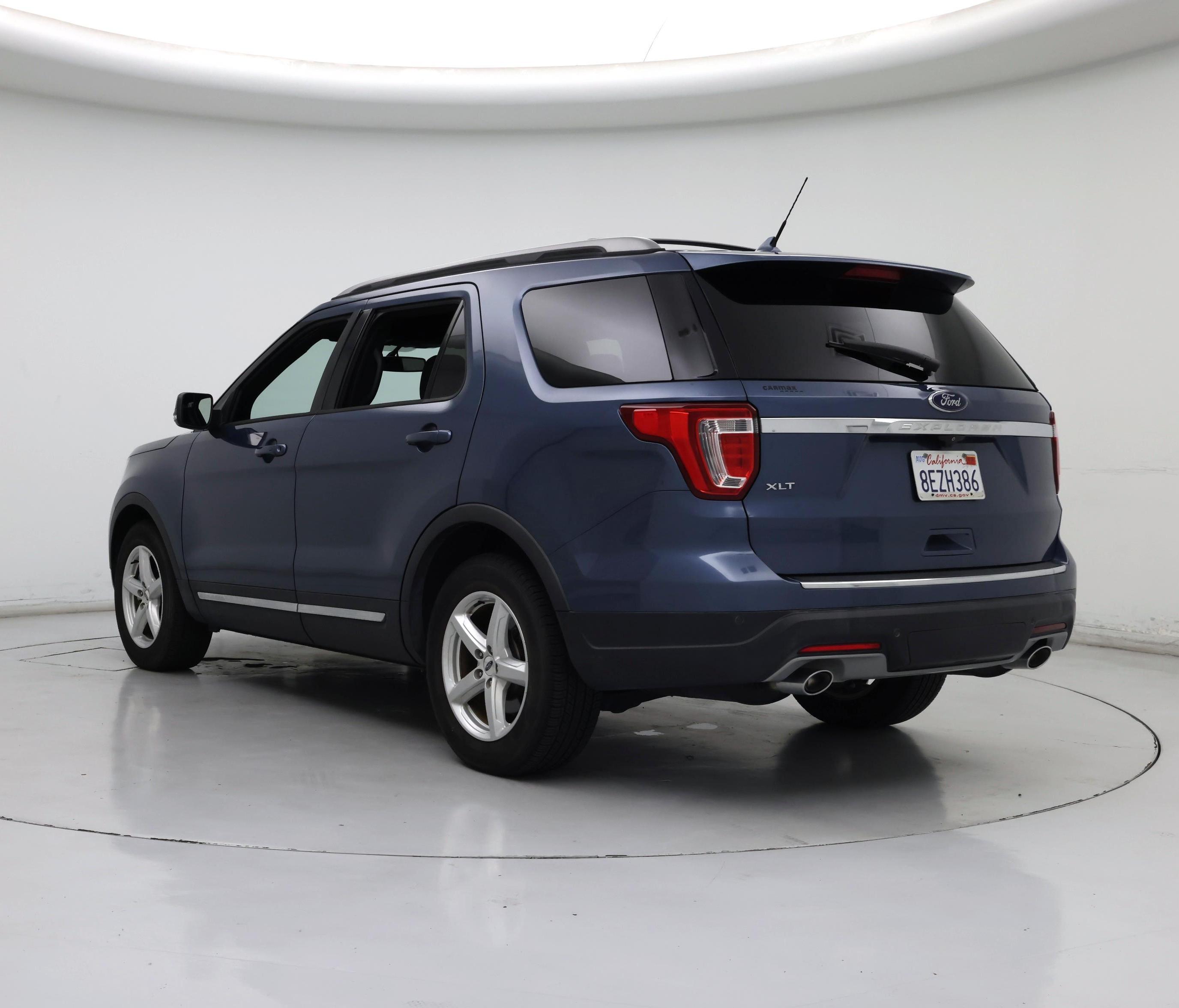 Thumbnail: 2018 Ford Explorer - 2