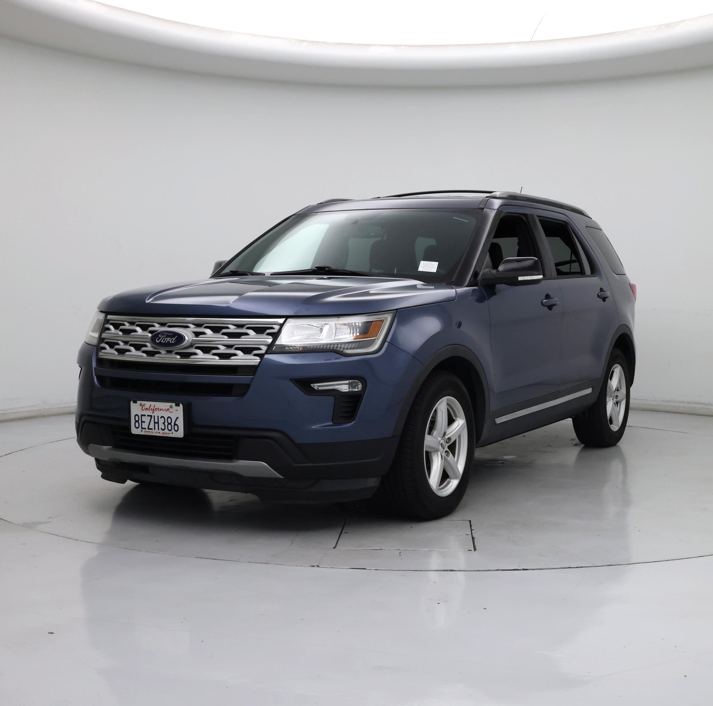 Thumbnail: 2018 Ford Explorer - 4