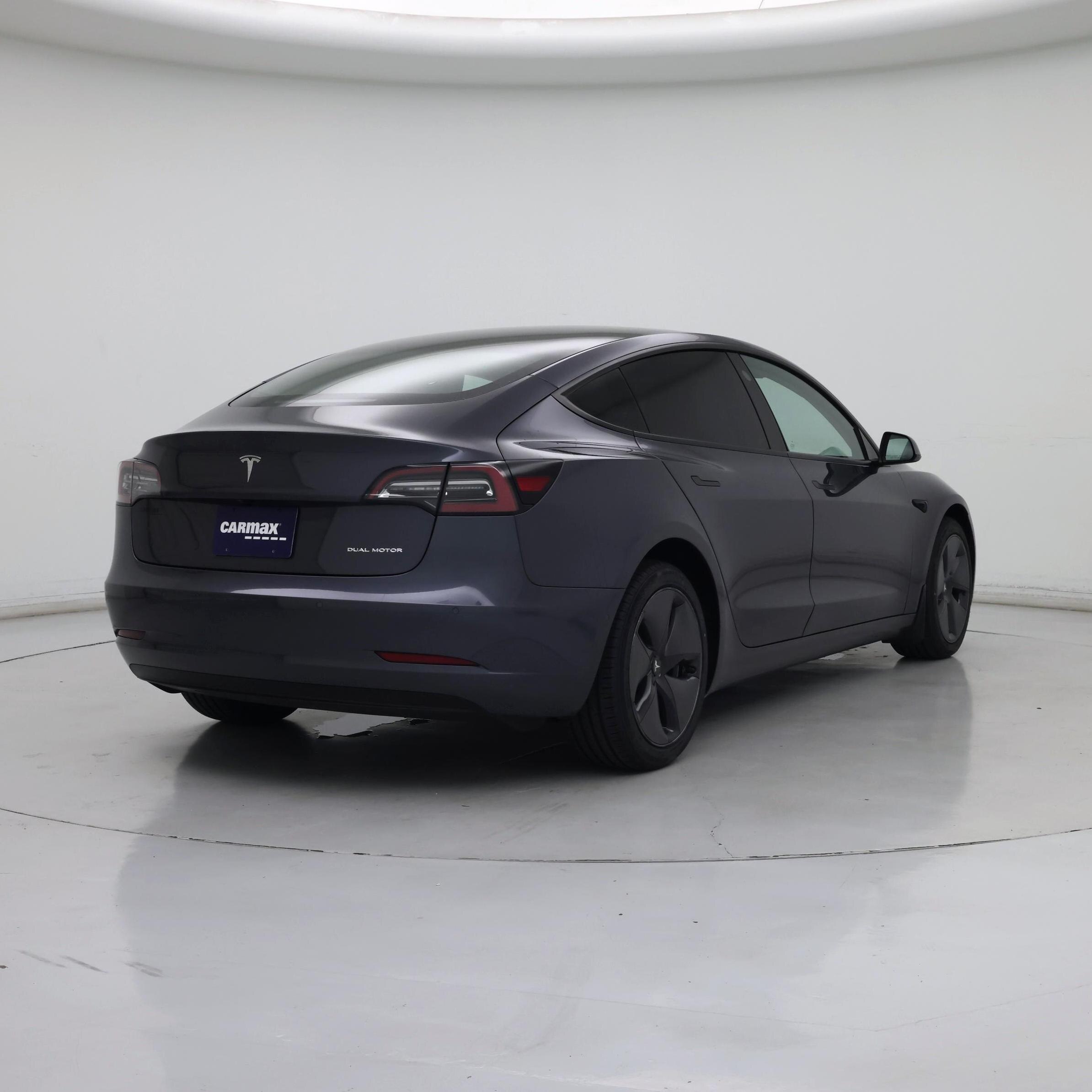 Thumbnail: 2022 Tesla Model 3 - 8