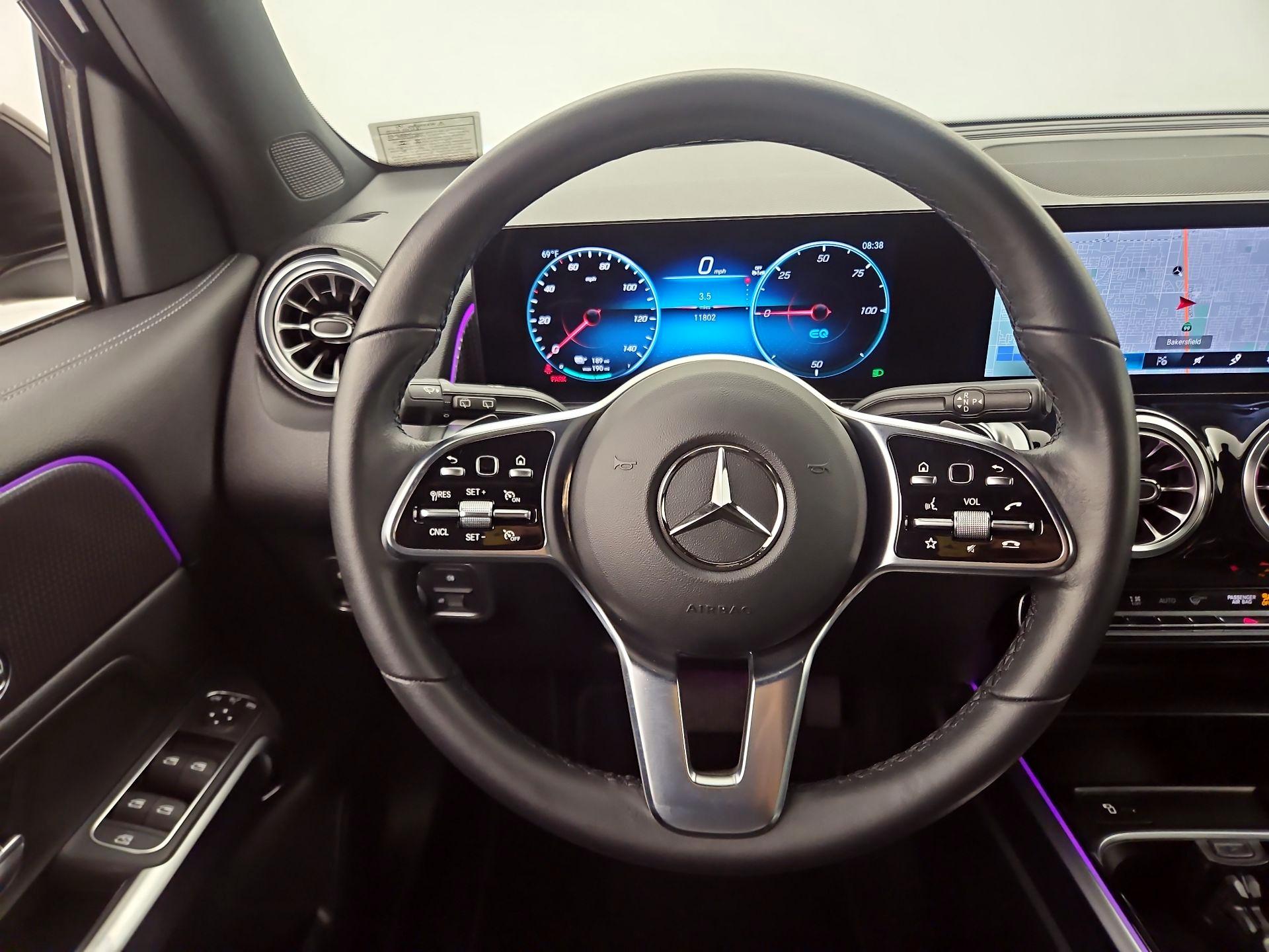 Thumbnail: 2023 Mercedes-Benz EQB - 10