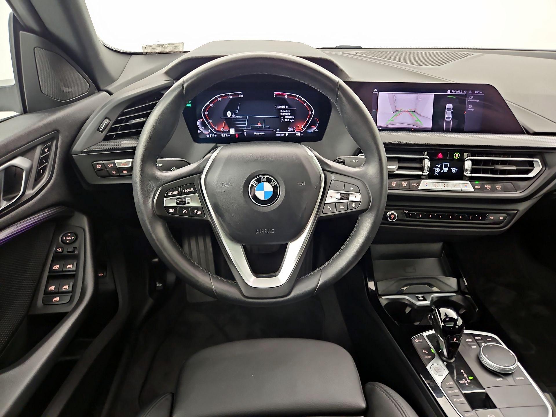 Thumbnail: 2023 BMW 2 Series - 10