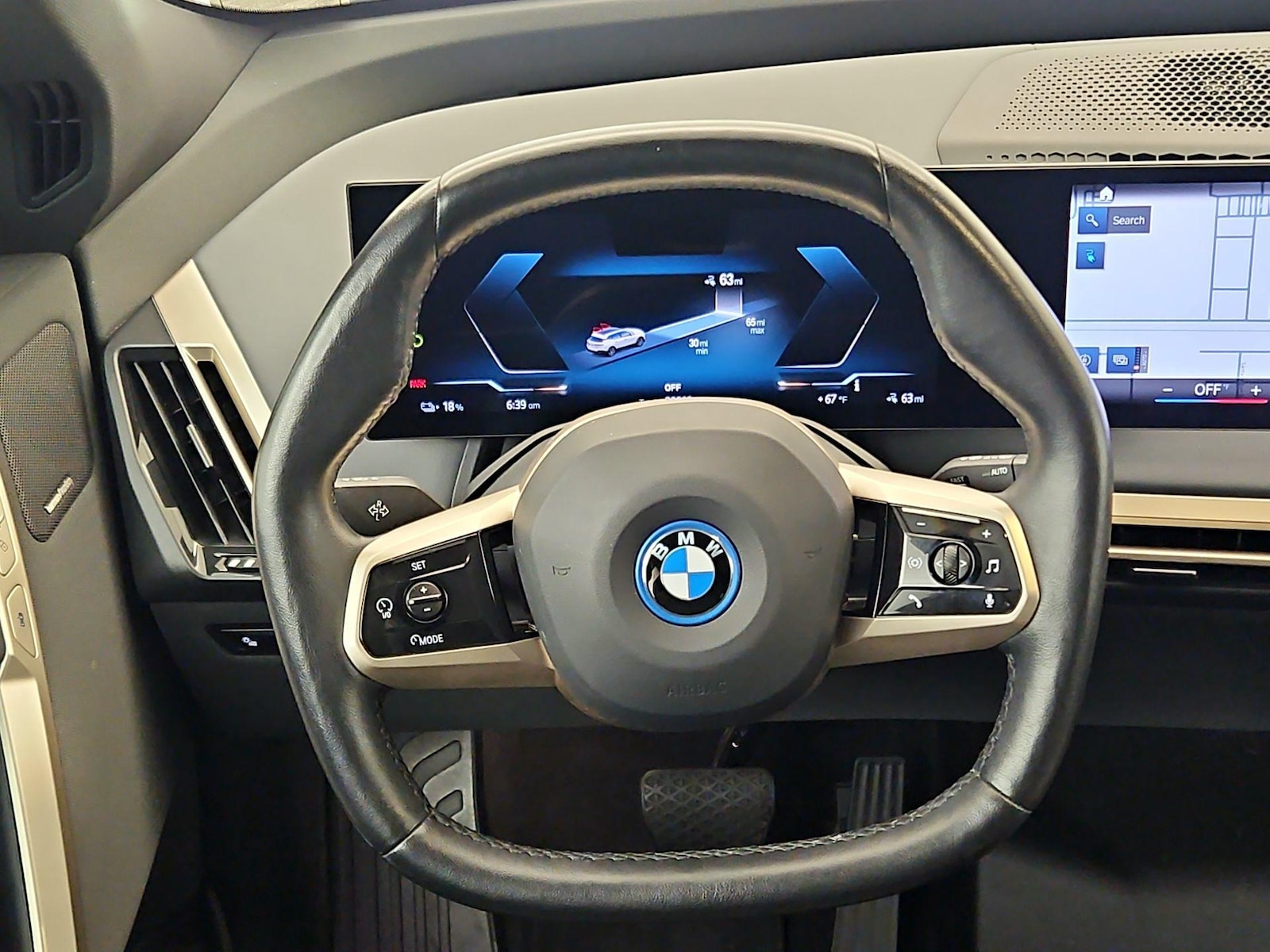 2022 BMW iX Base - Photo 11