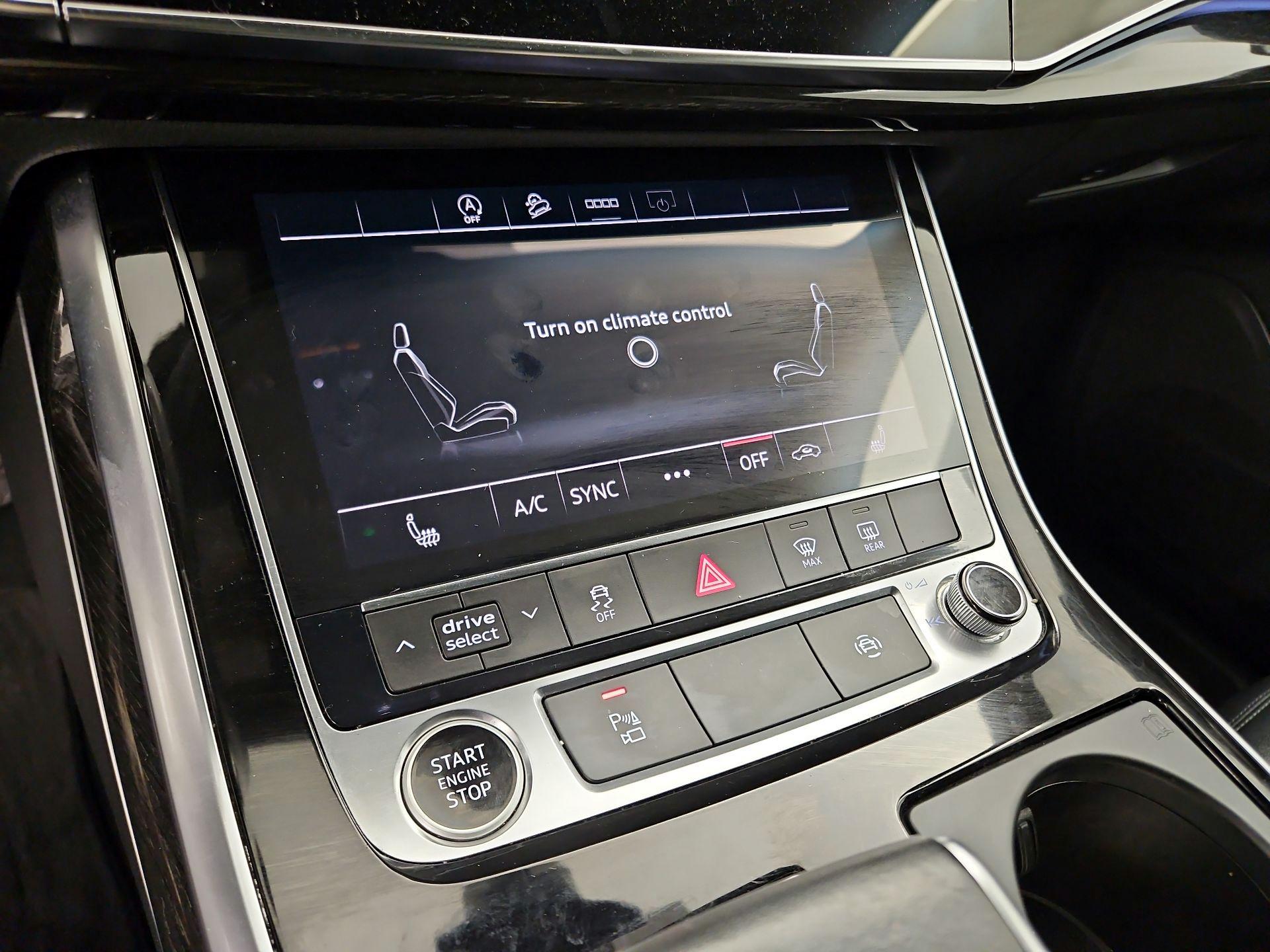 Thumbnail: 2021 Audi Q7 - 14