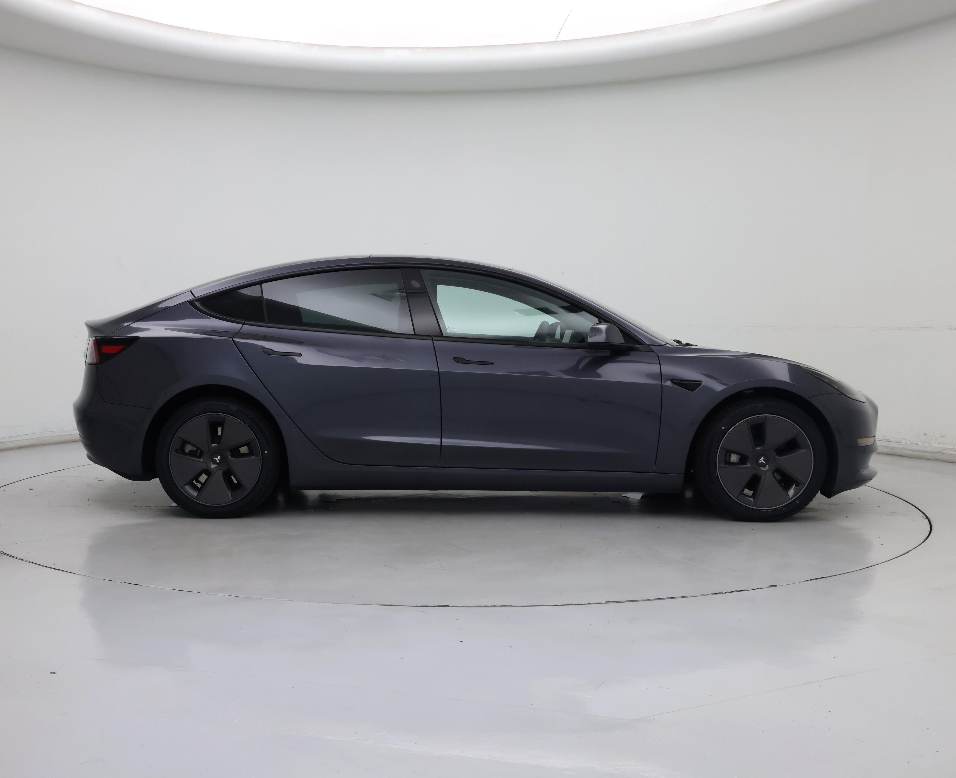 Thumbnail: 2023 Tesla Model 3 - 7