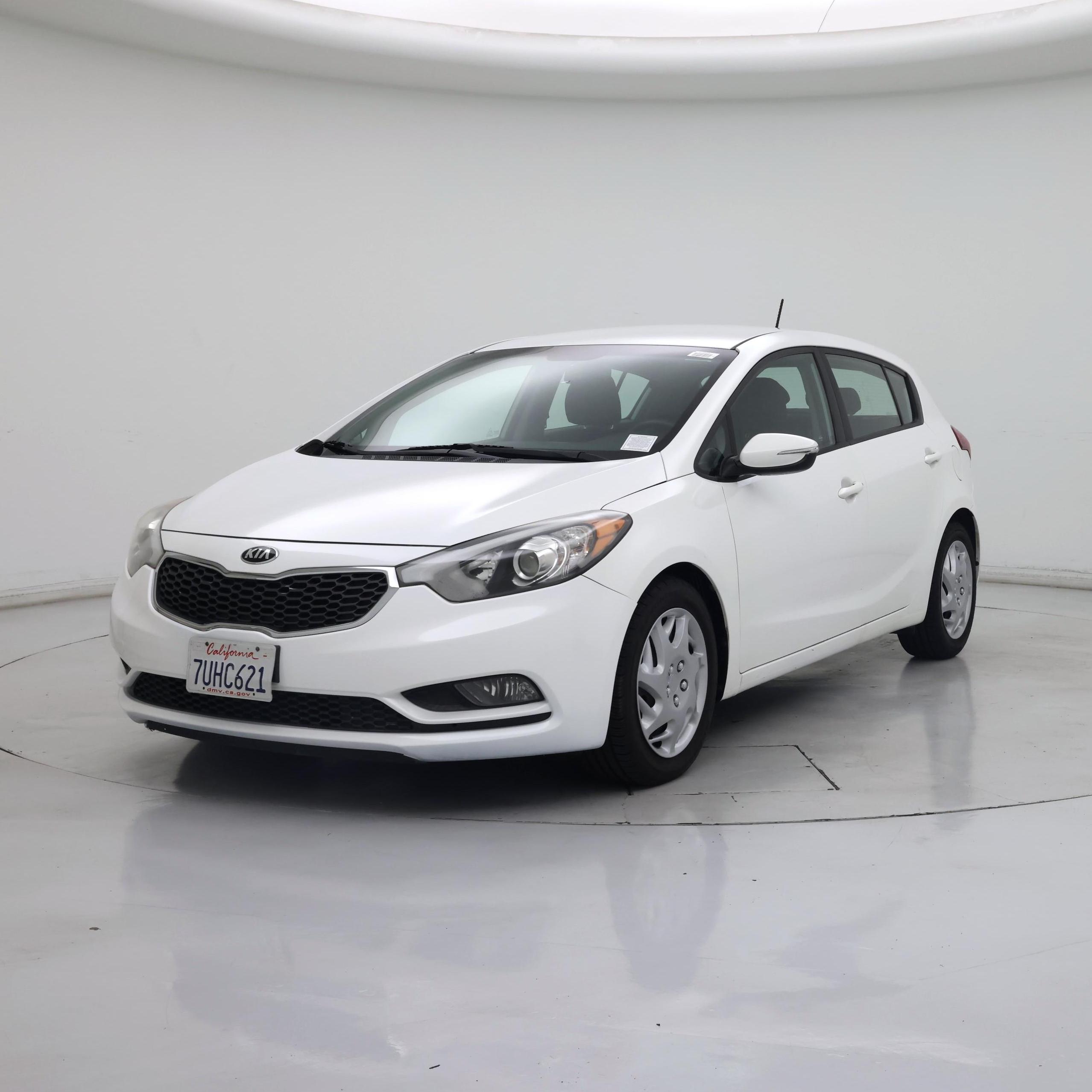 Thumbnail: 2016 Kia Forte - 4