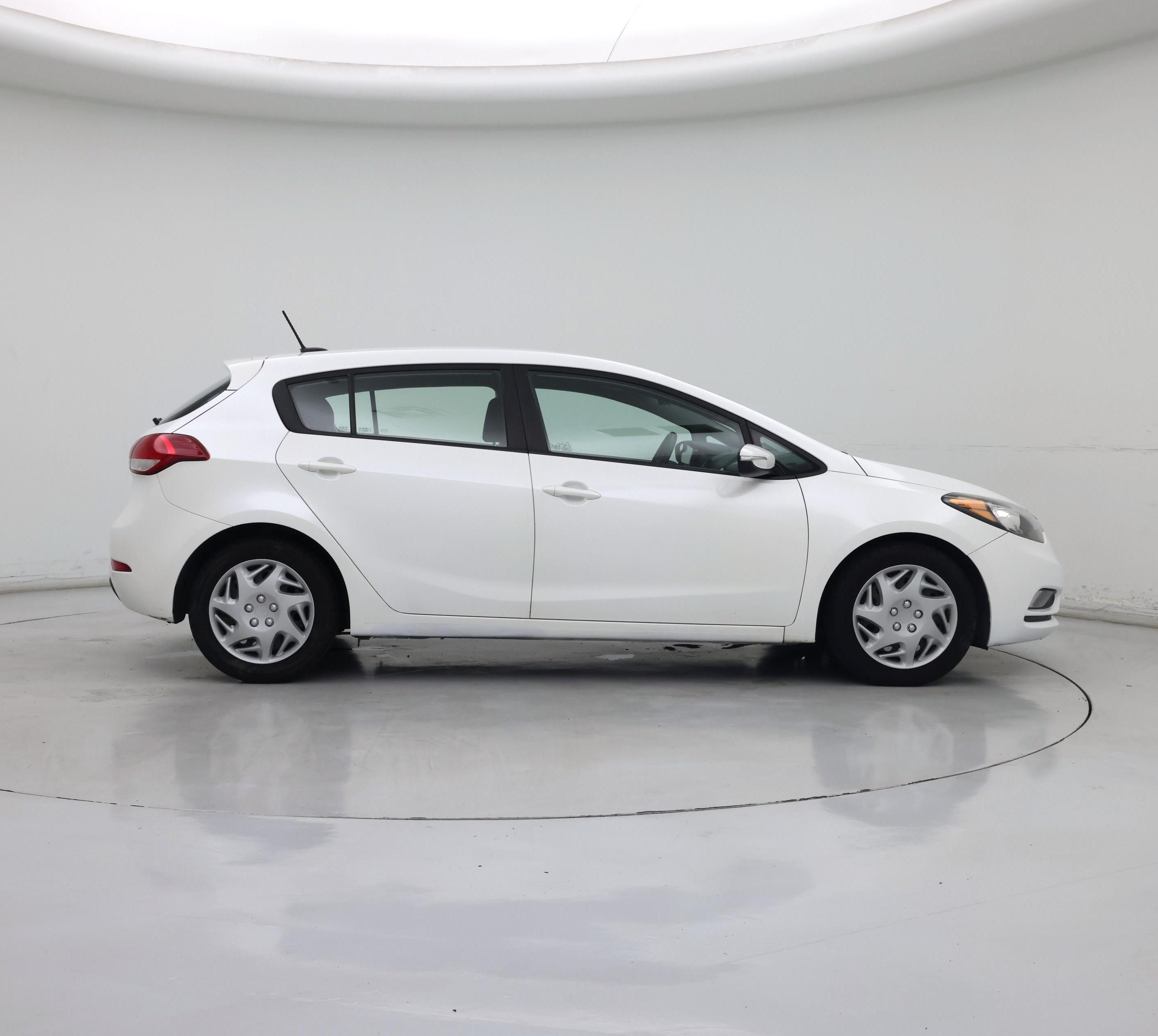 Thumbnail: 2016 Kia Forte - 7