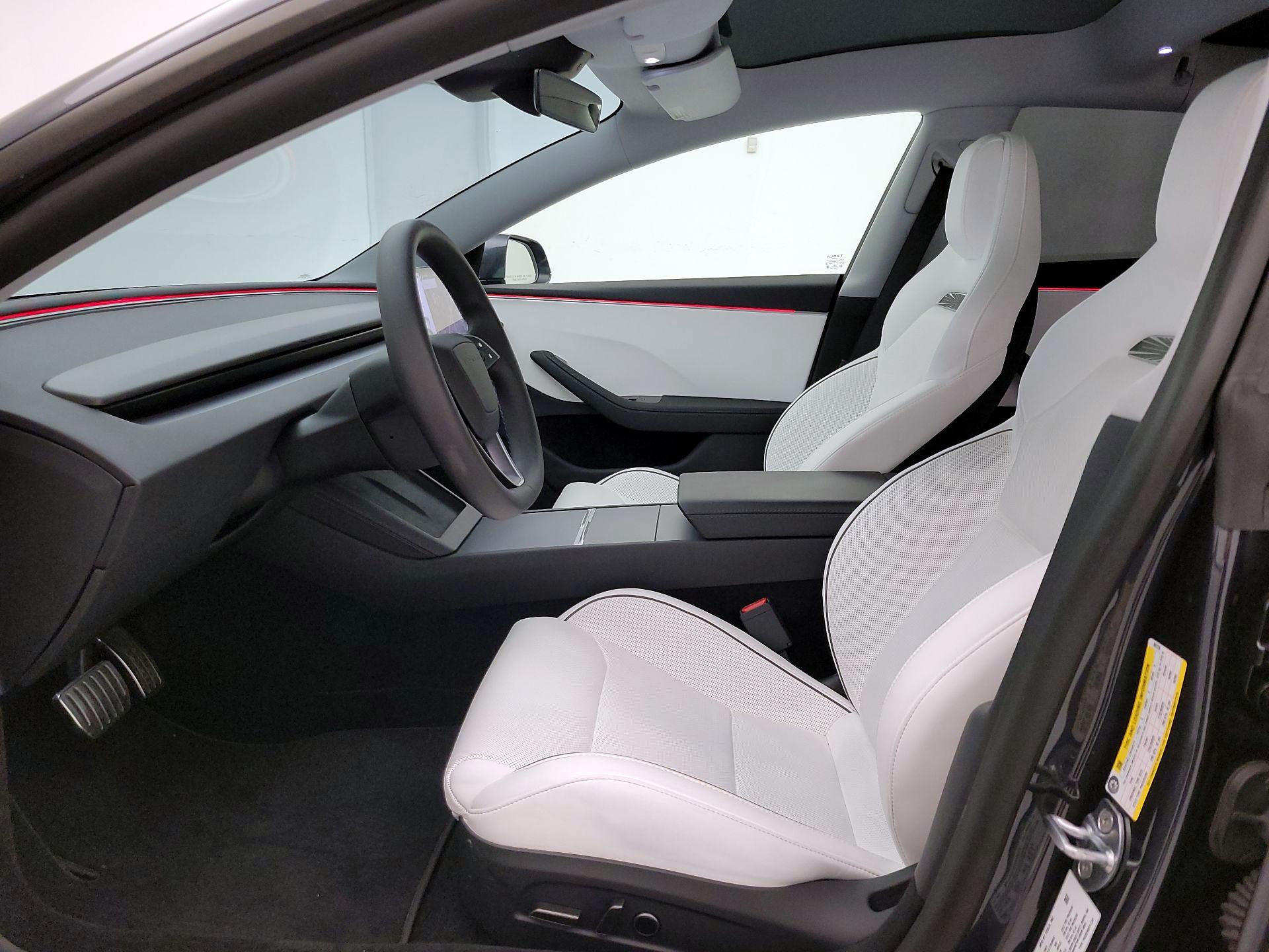 Thumbnail: 2025 Tesla Model 3 - 11