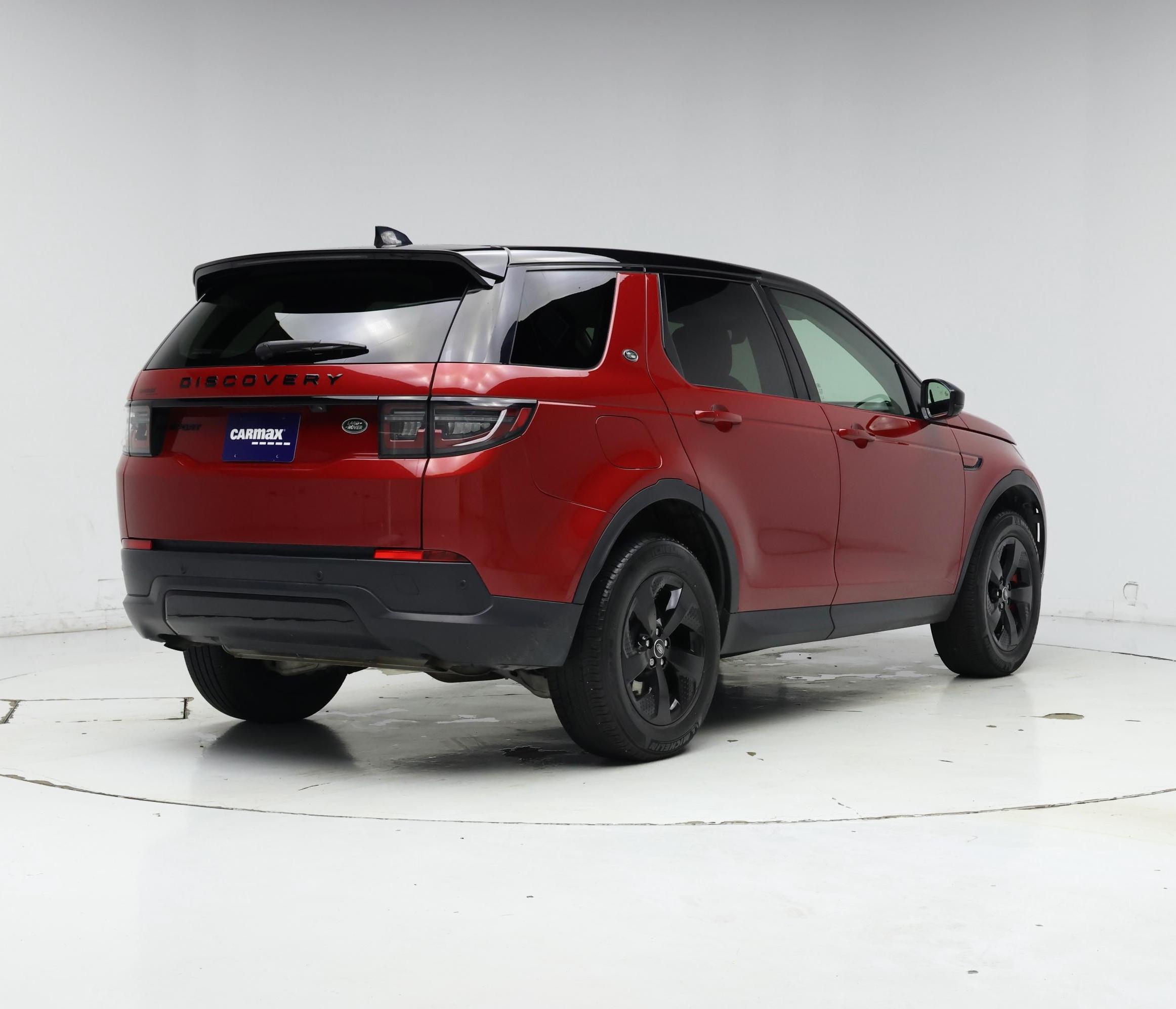 Thumbnail: 2023 Land Rover Discovery Sport - 8