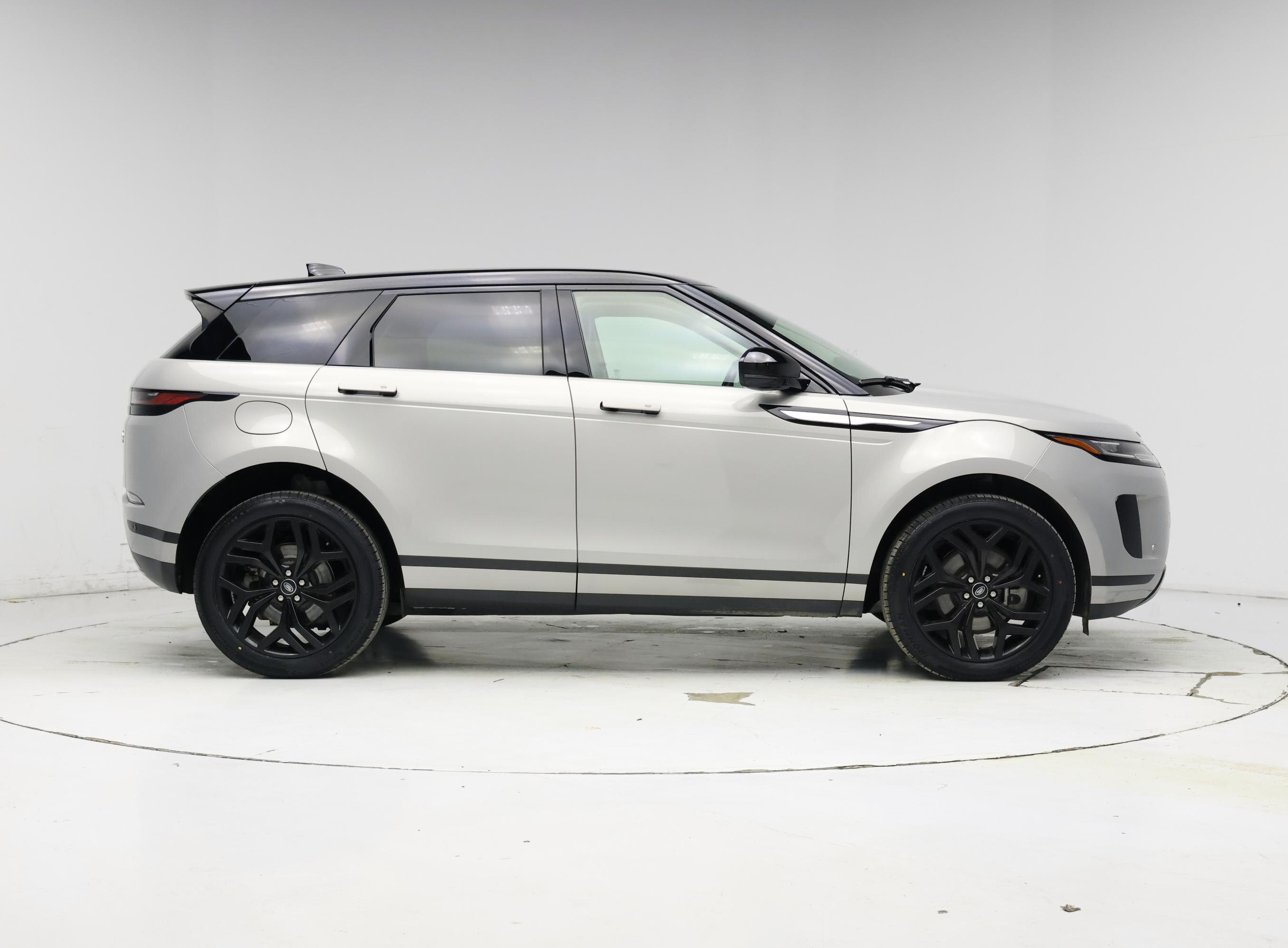 Thumbnail: 2022 Land Rover Range Rover Evoque - 7