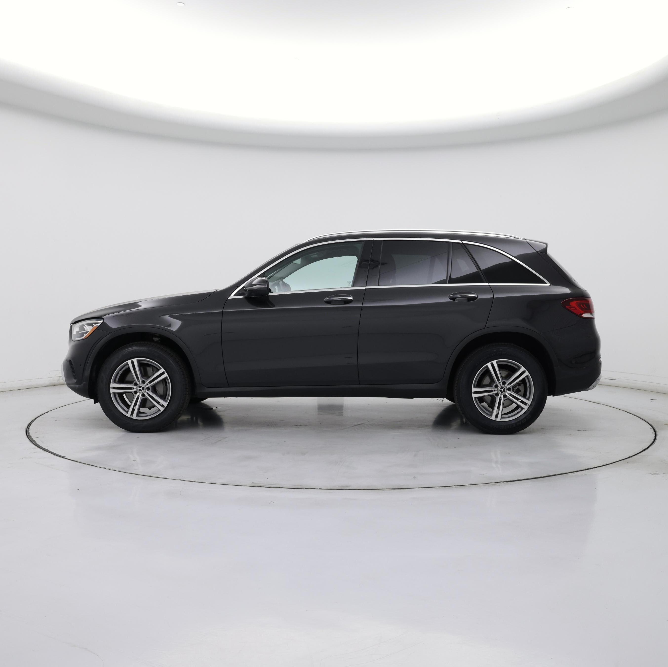 Thumbnail: 2022 Mercedes-Benz GLC - 3