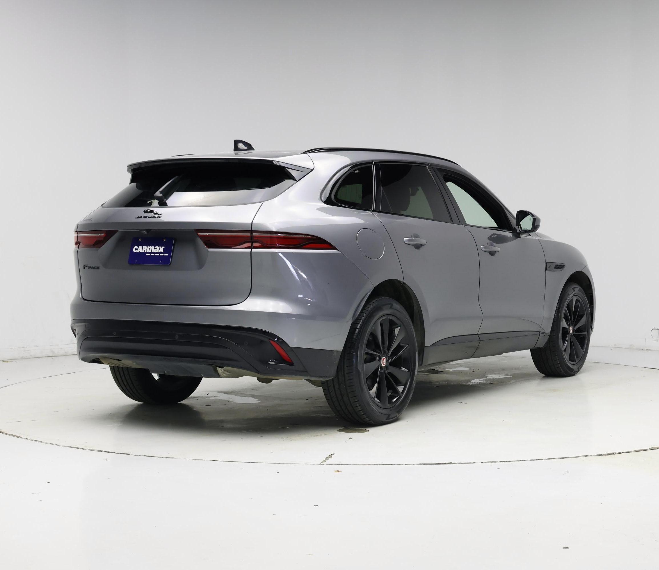 Thumbnail: 2023 Jaguar F-Pace - 8
