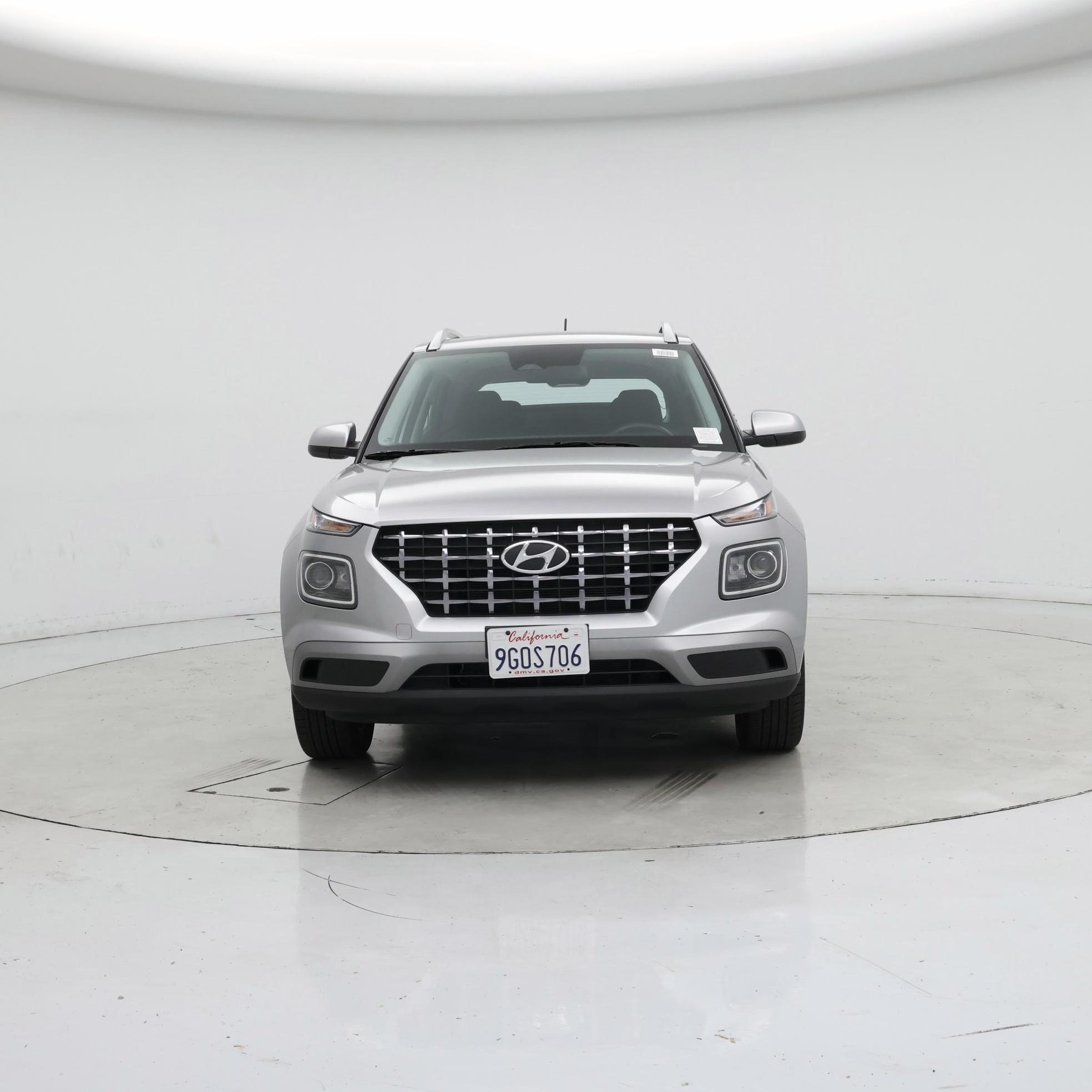Thumbnail: 2023 Hyundai Venue - 5