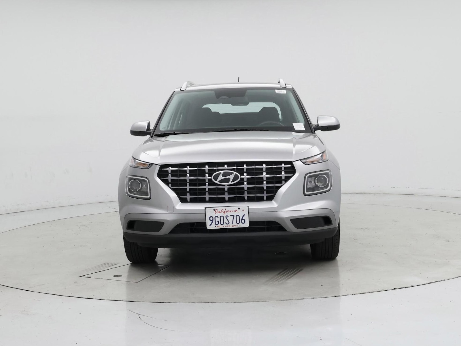 2023 Hyundai Venue SEL - Photo 6