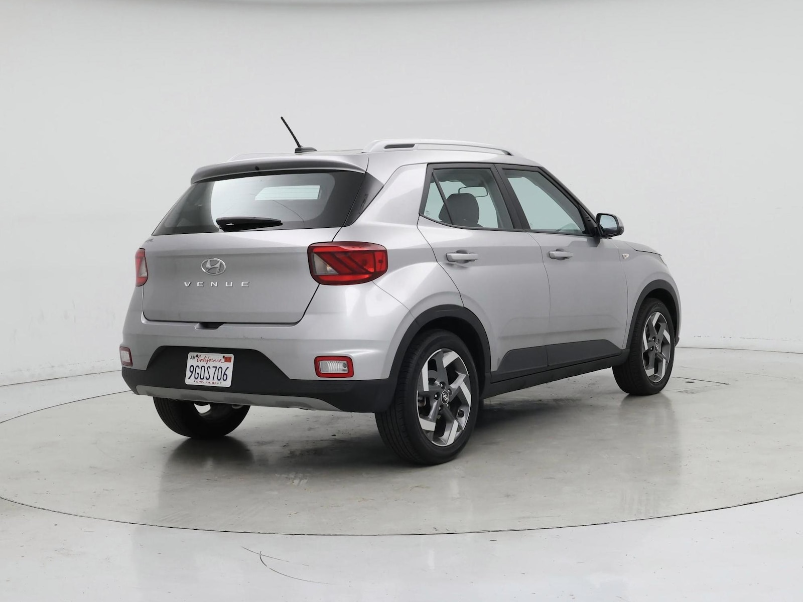 2023 Hyundai Venue SEL - Photo 9