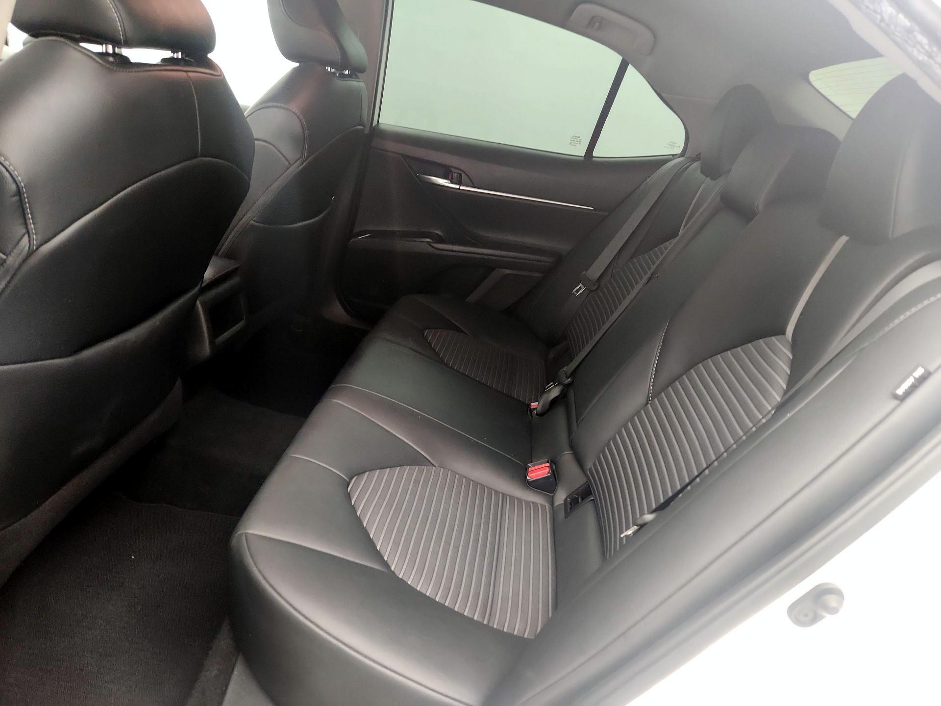 Thumbnail: 2020 Toyota Camry - 19