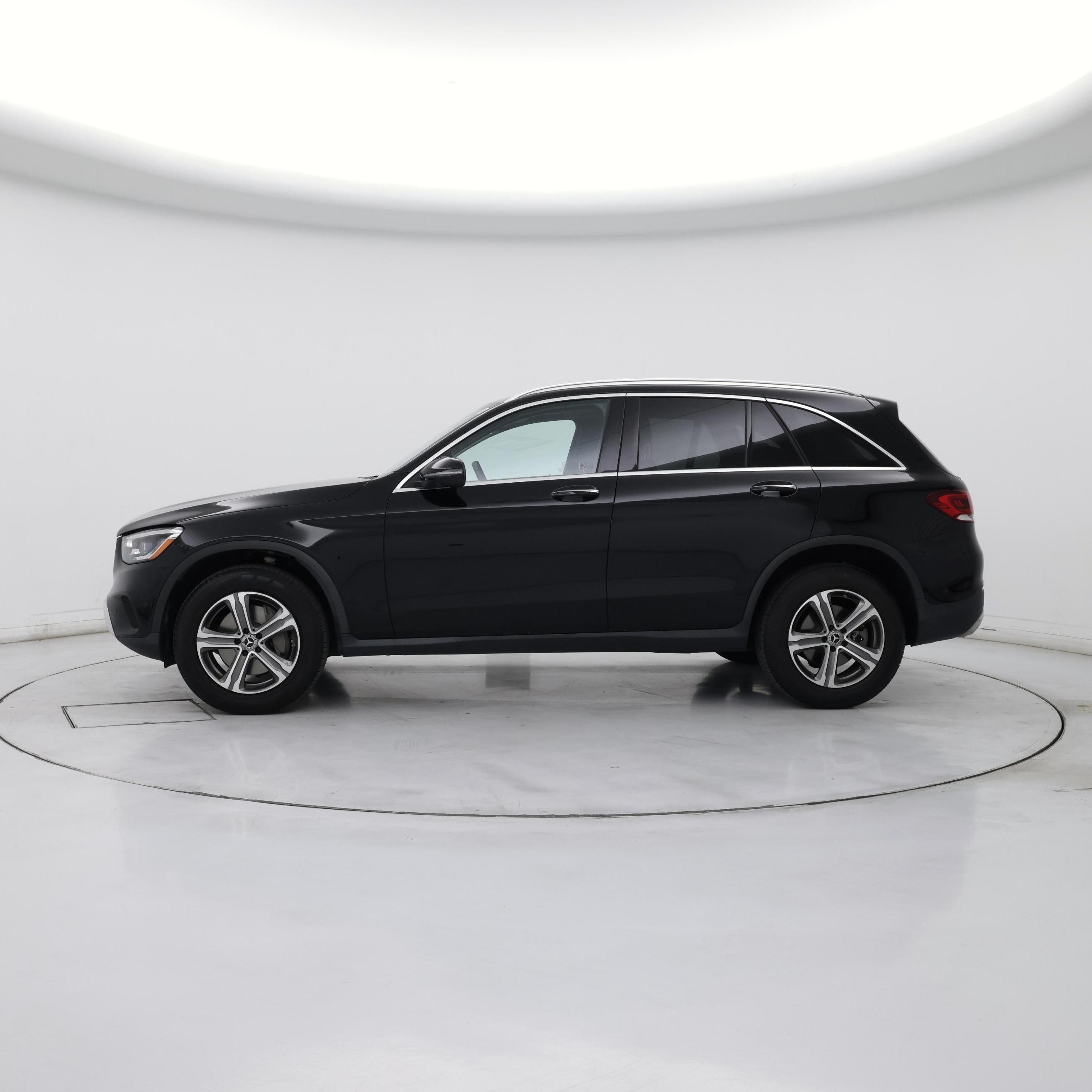 Thumbnail: 2022 Mercedes-Benz GLC - 3
