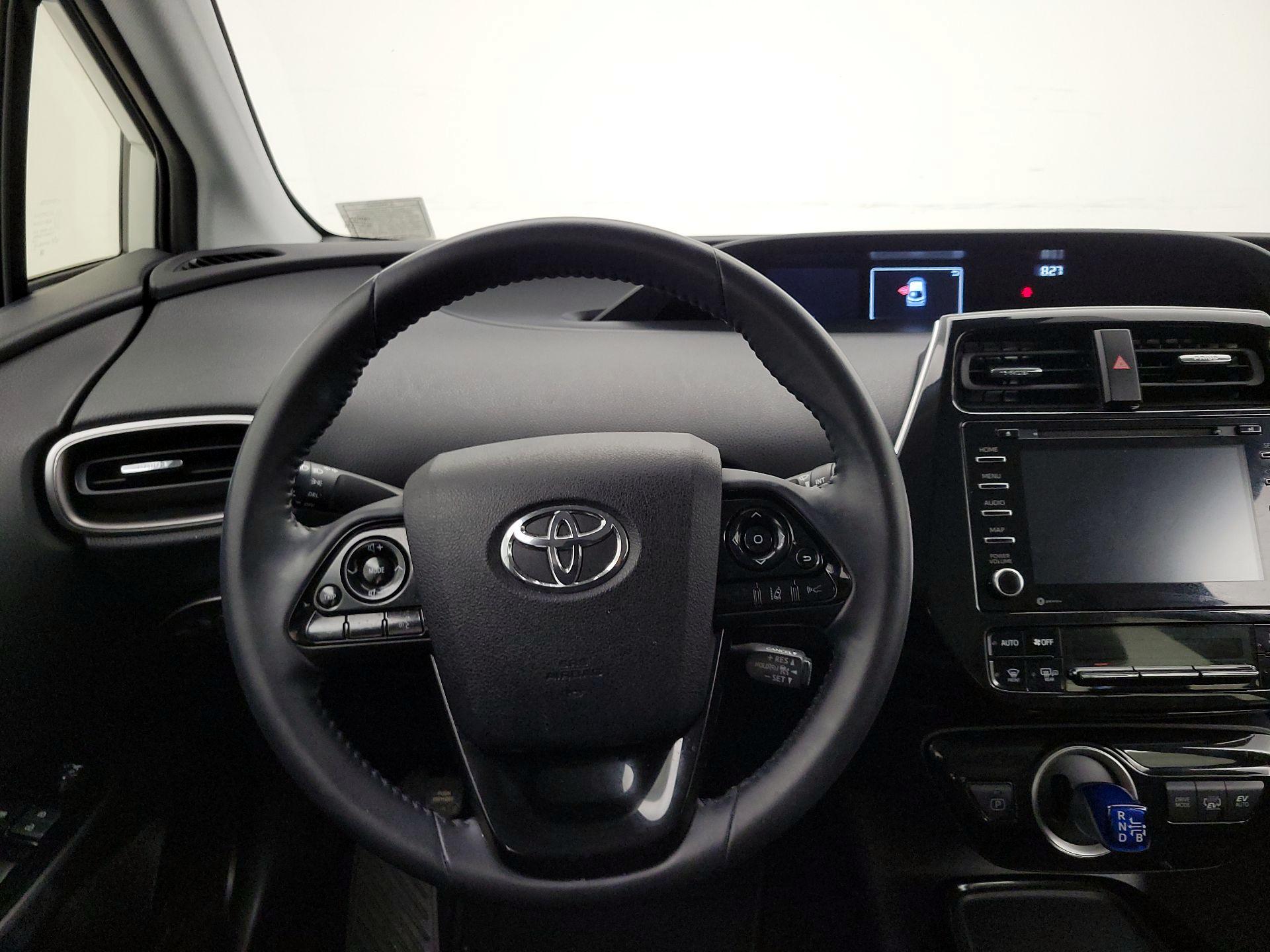 Thumbnail: 2021 Toyota Prius Prime - 10