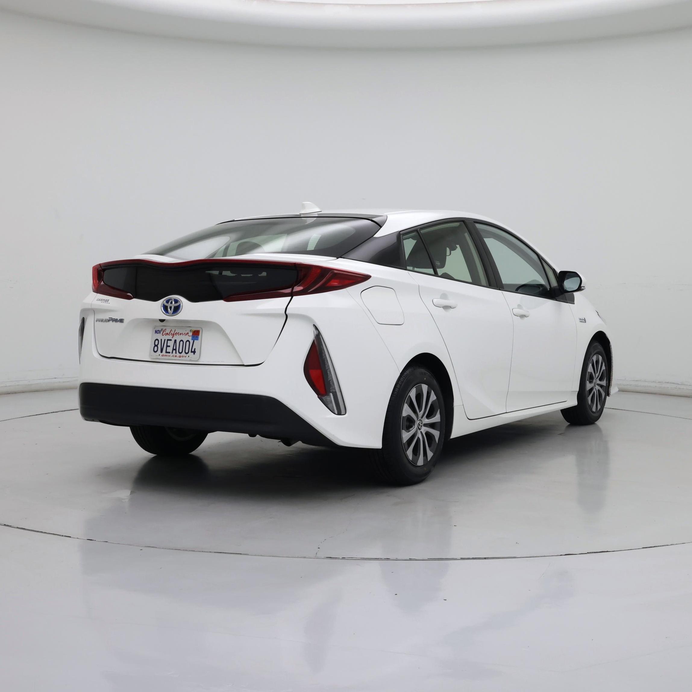 Thumbnail: 2021 Toyota Prius Prime - 8