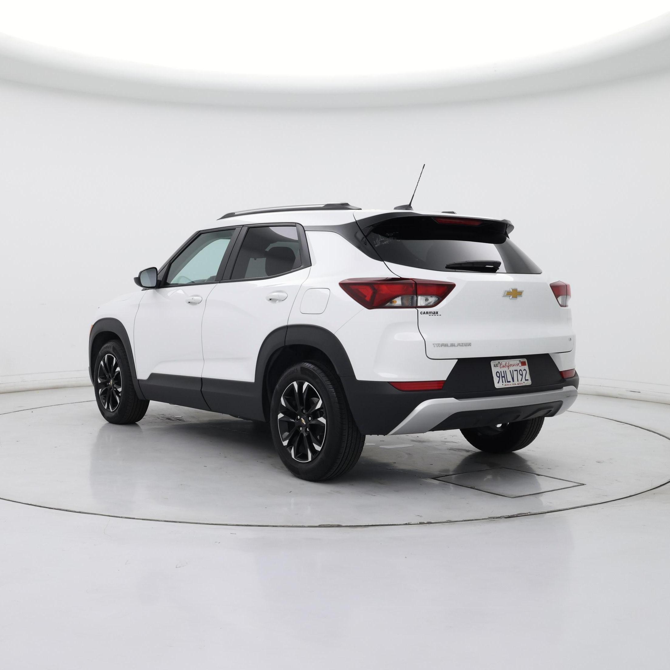 Thumbnail: 2023 Chevrolet TrailBlazer - 2
