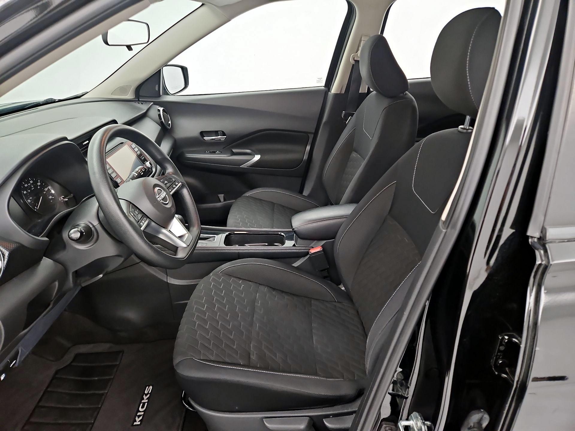 Thumbnail: 2022 Nissan Kicks - 11