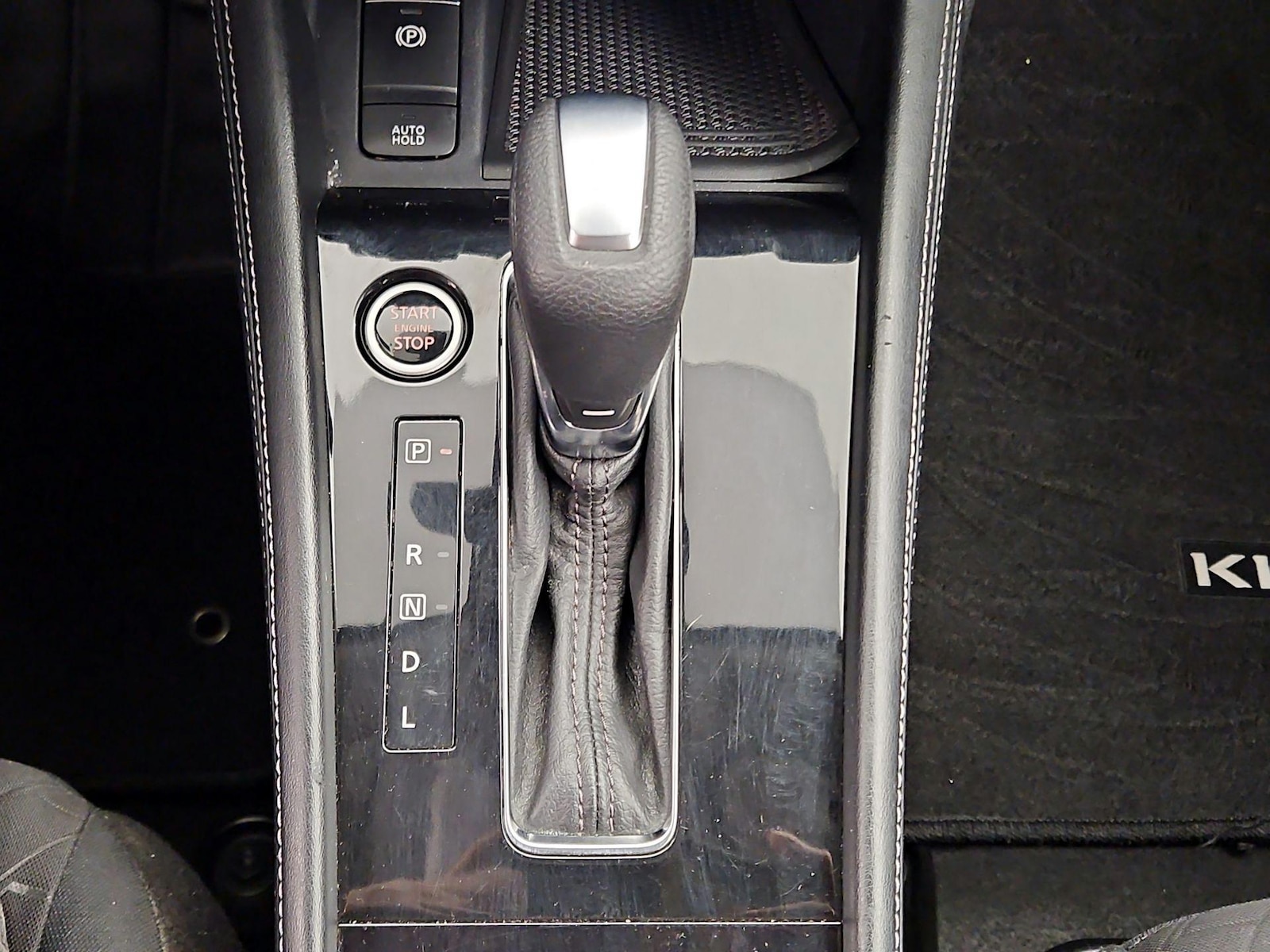 2022 Nissan Kicks SV - Photo 18