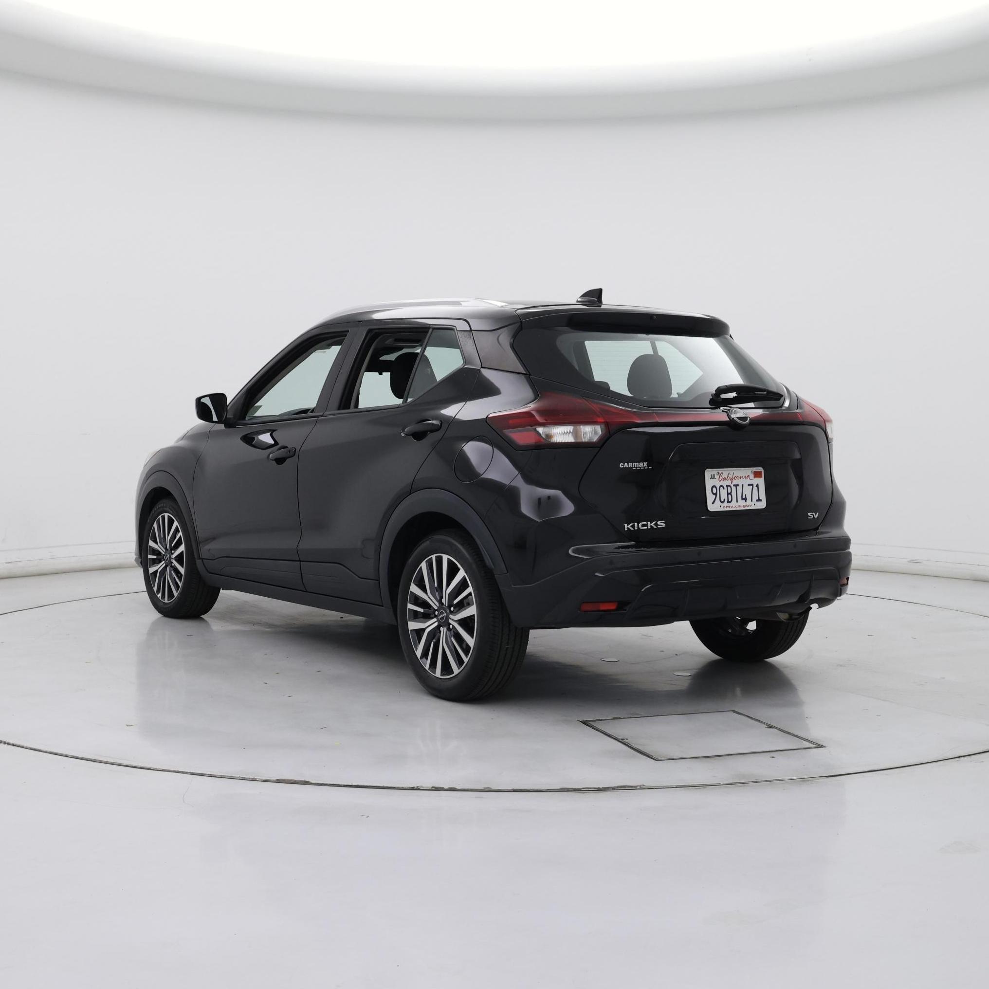 Thumbnail: 2022 Nissan Kicks - 2