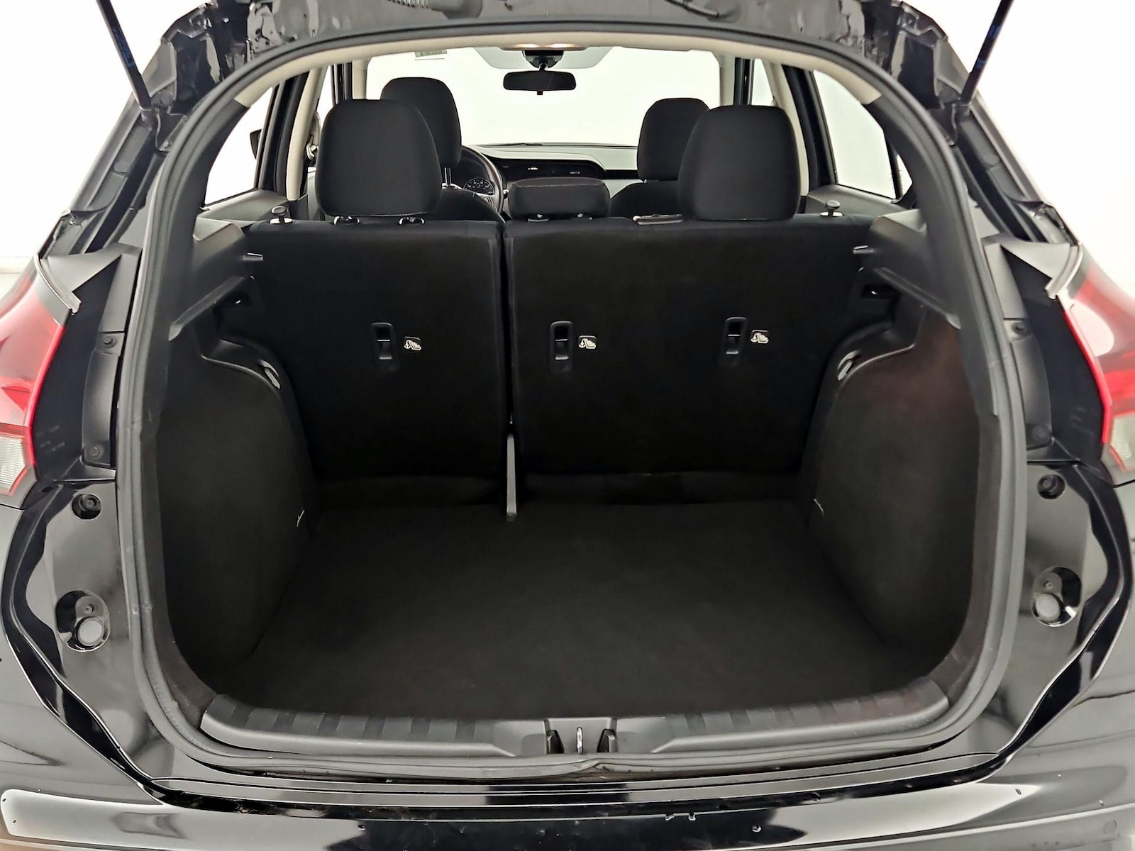2022 Nissan Kicks SV - Photo 21
