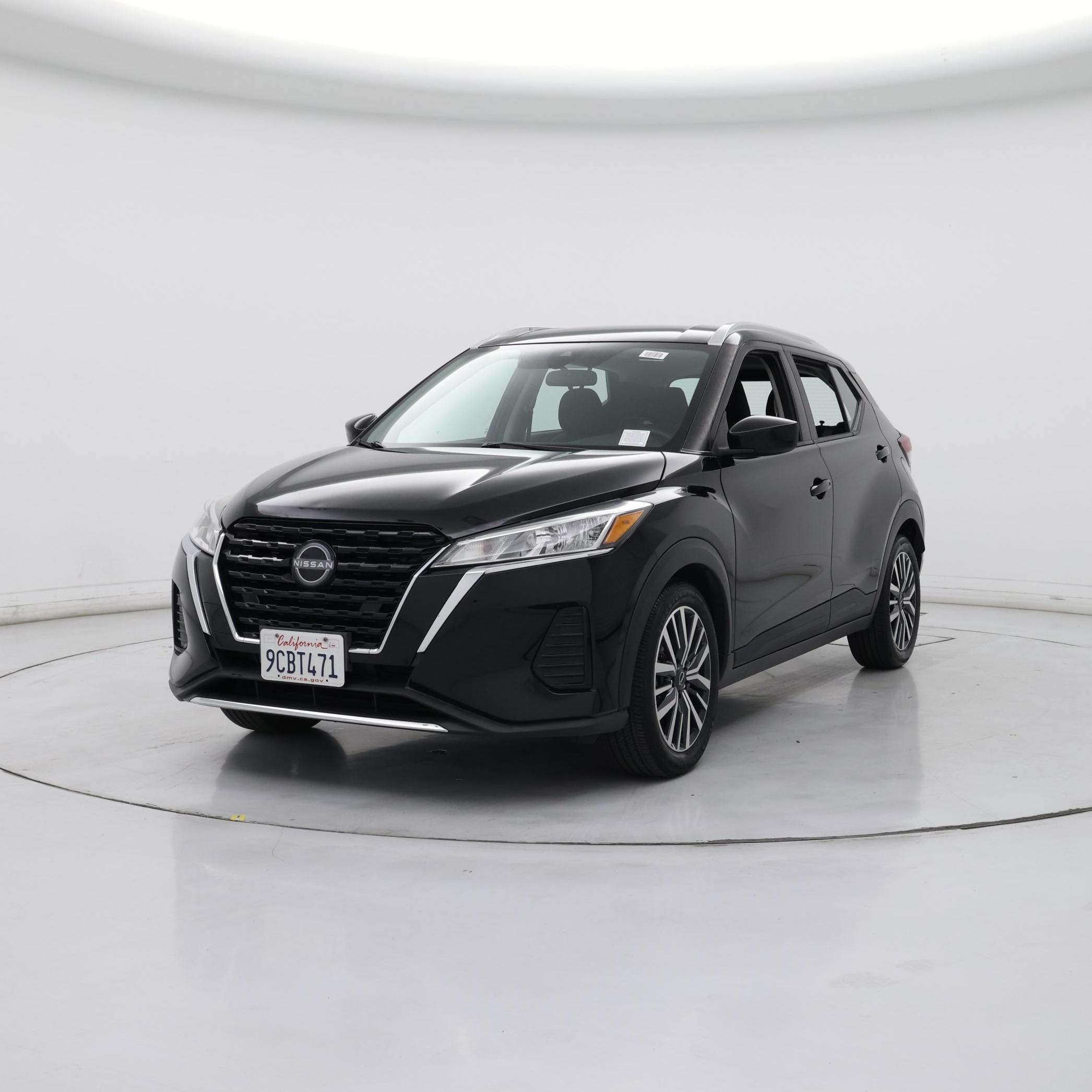 Thumbnail: 2022 Nissan Kicks - 4