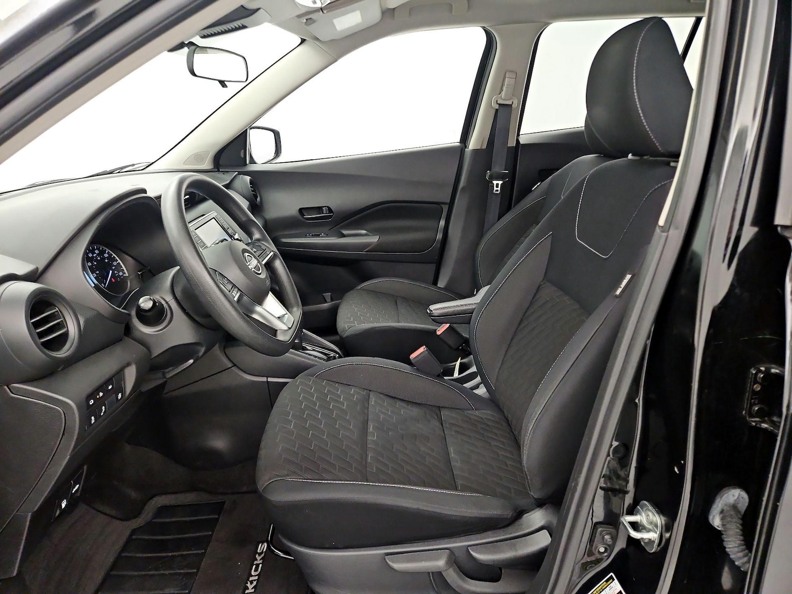 2022 Nissan Kicks S - Photo 12